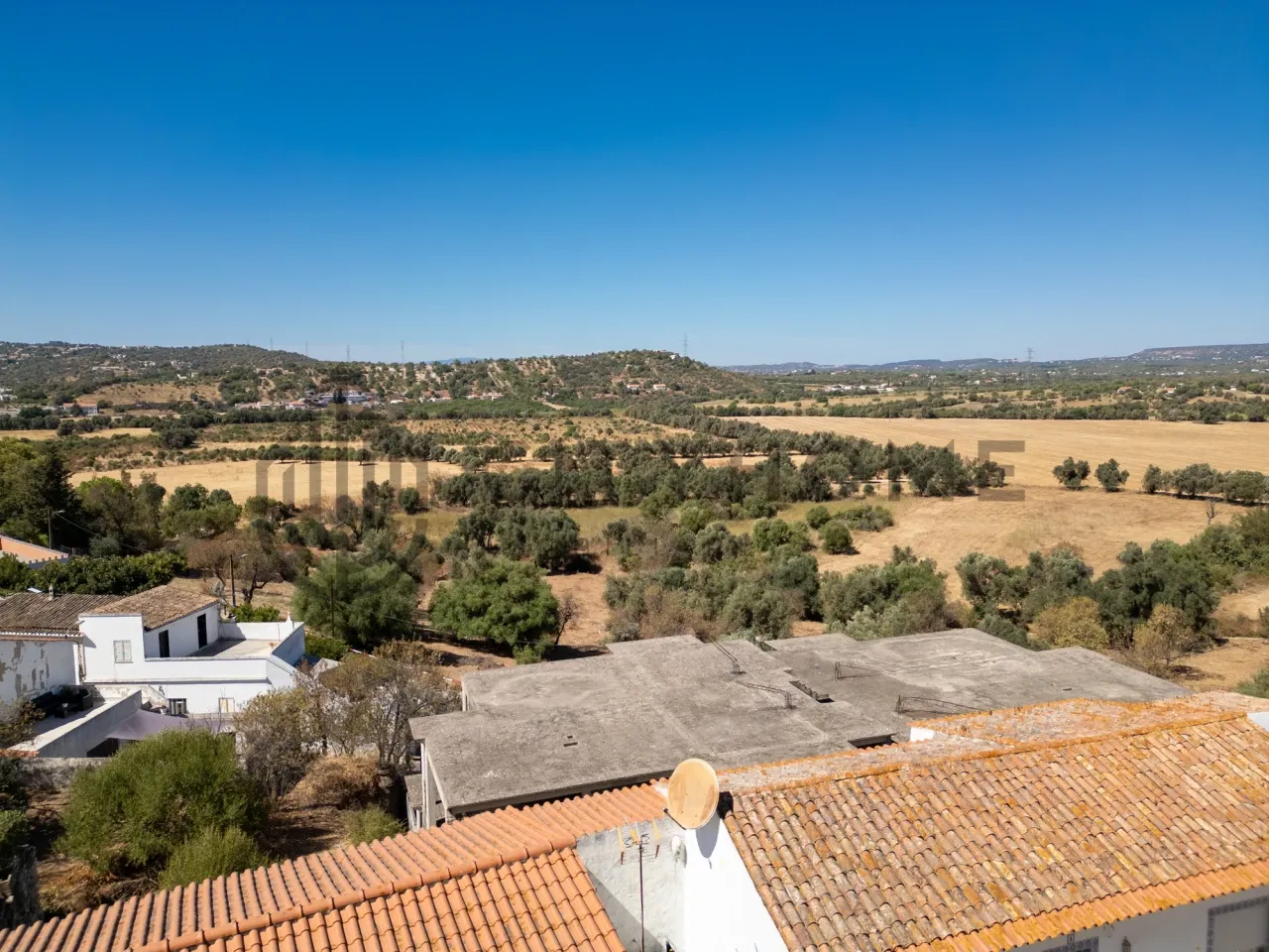 Land with Ruin for Development in Paderne, Faro - Prime Investment Opportunity - View image 12 of 29