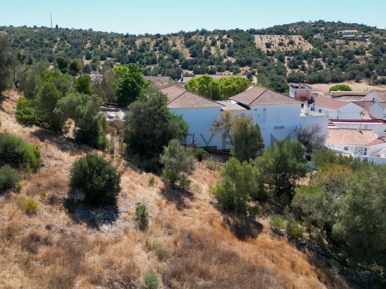 Land with Ruin for Development in Paderne, Faro - Prime Investment Opportunity - View image 14 of 29