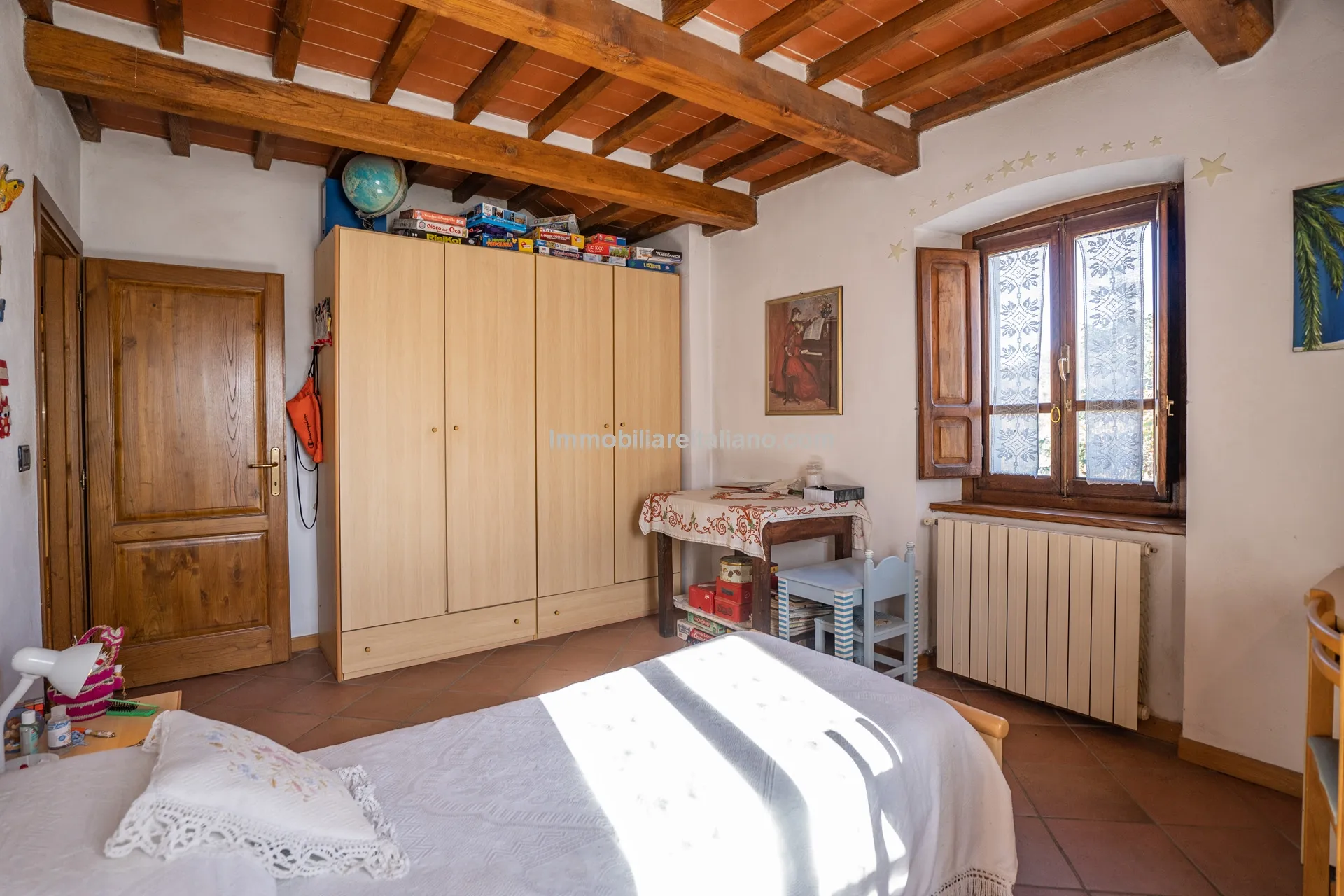 Tuscan Country House with Redevelopment Prospects in Caprese Michelangelo - View image 37 of 51
