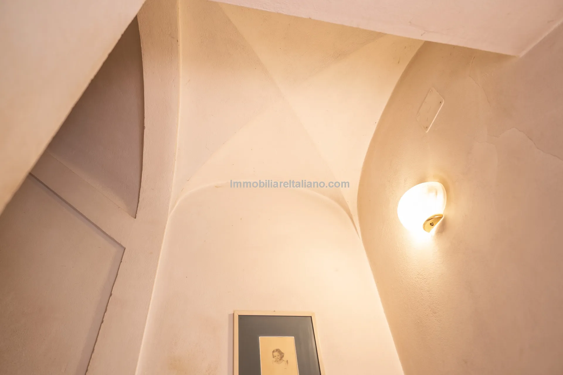 Tuscan Country House with Redevelopment Prospects in Caprese Michelangelo - View image 40 of 51