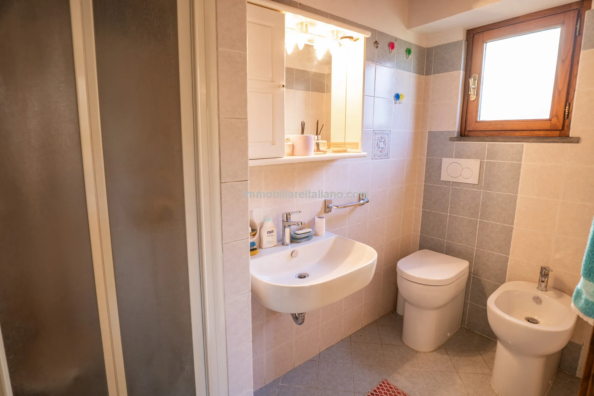 Tuscan Country House with Redevelopment Prospects in Caprese Michelangelo - View image 46 of 51