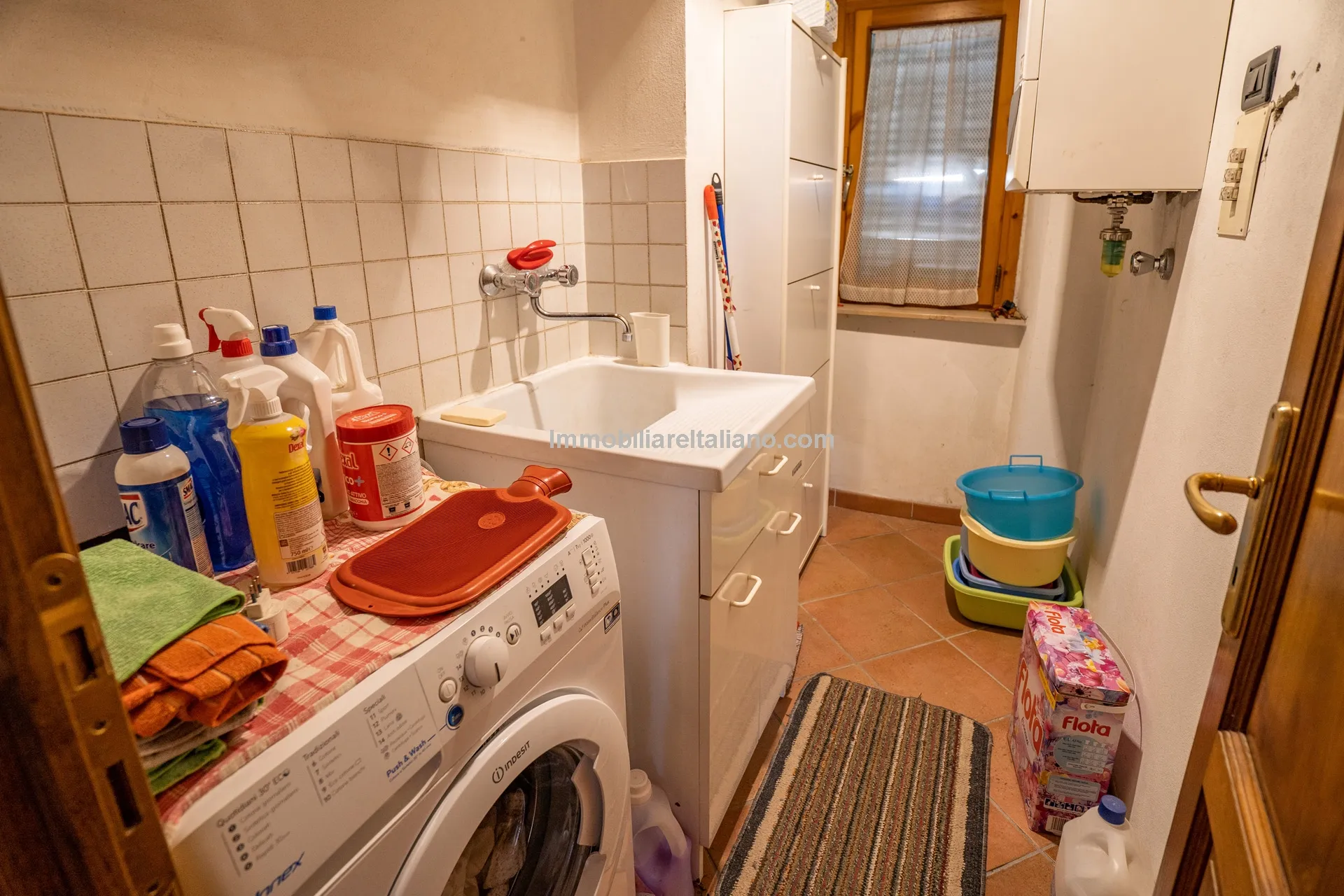 Tuscan Country House with Redevelopment Prospects in Caprese Michelangelo - View image 51 of 51