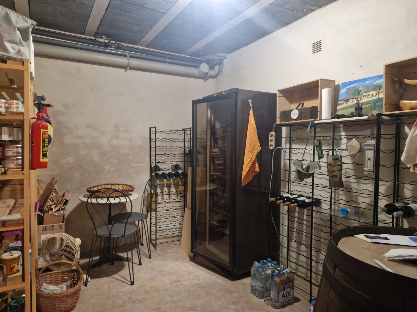 1970s French Home with Expansive Garden and Versatile Layout in Le Bugue - View image 21 of 24