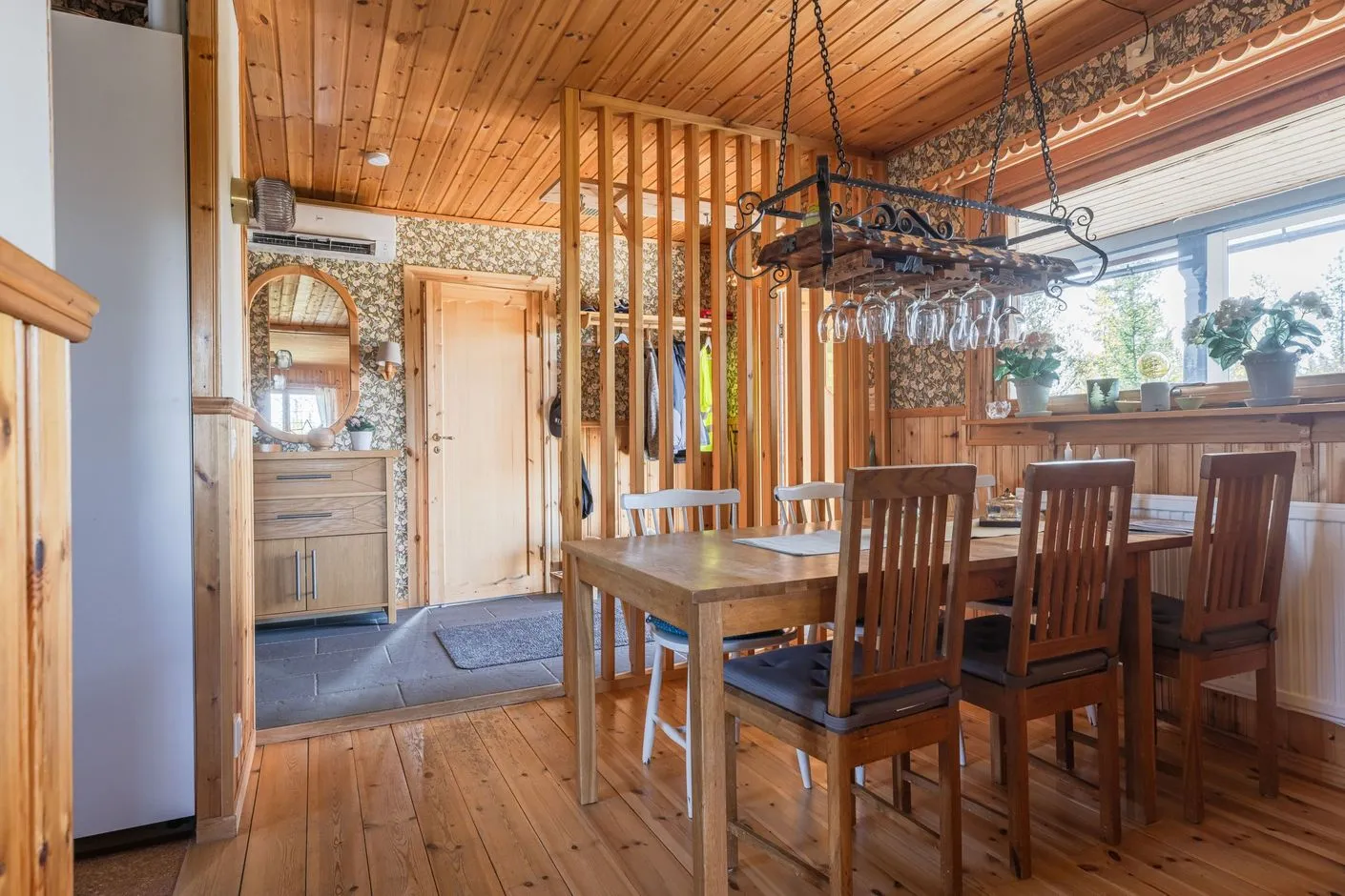 casa de campo sueca de 1979 con amplios terrenos en Funäsdalen - Ver imagen 9 de 34