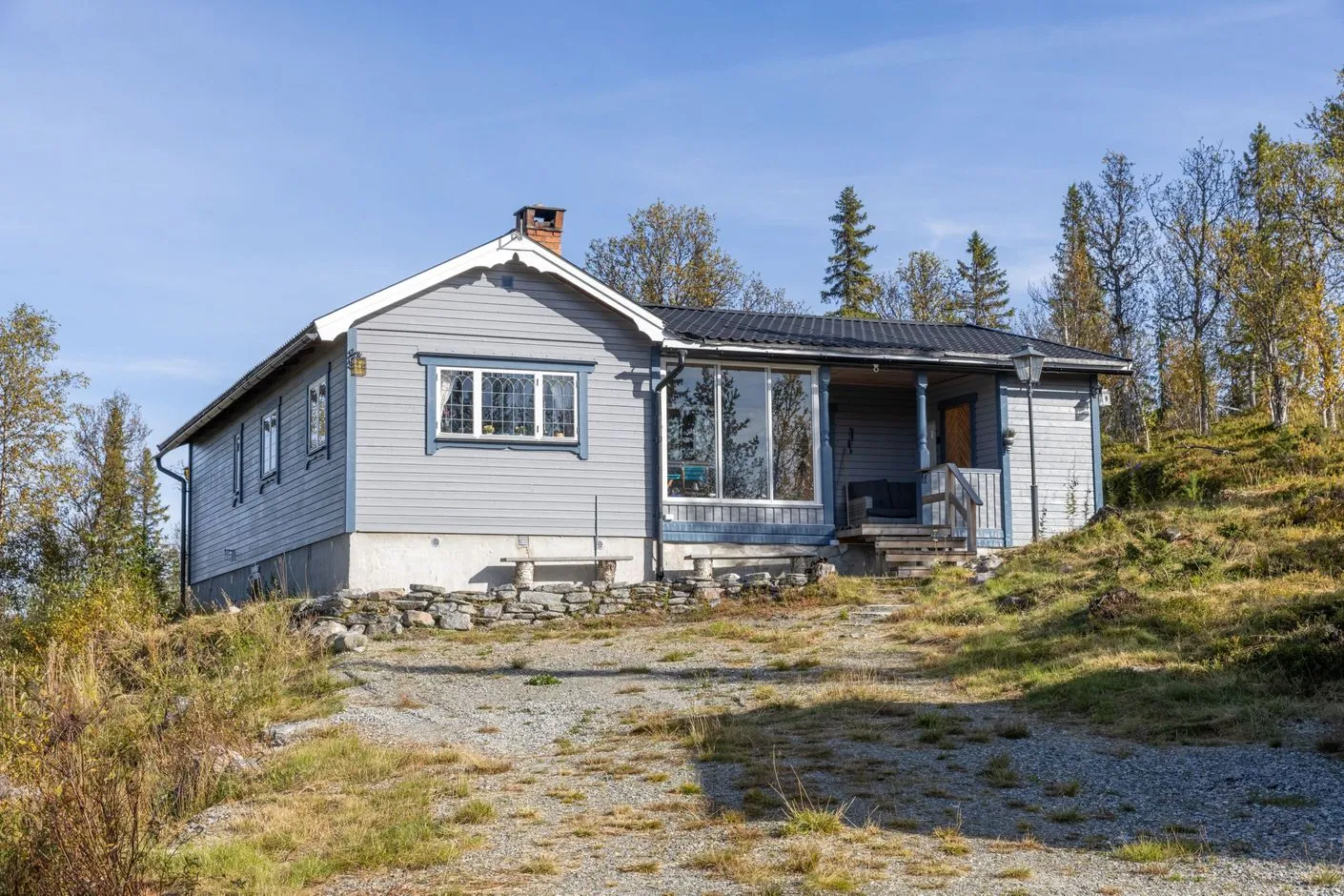 casa de campo sueca de 1979 con amplios terrenos en Funäsdalen - Ver imagen 21 de 34