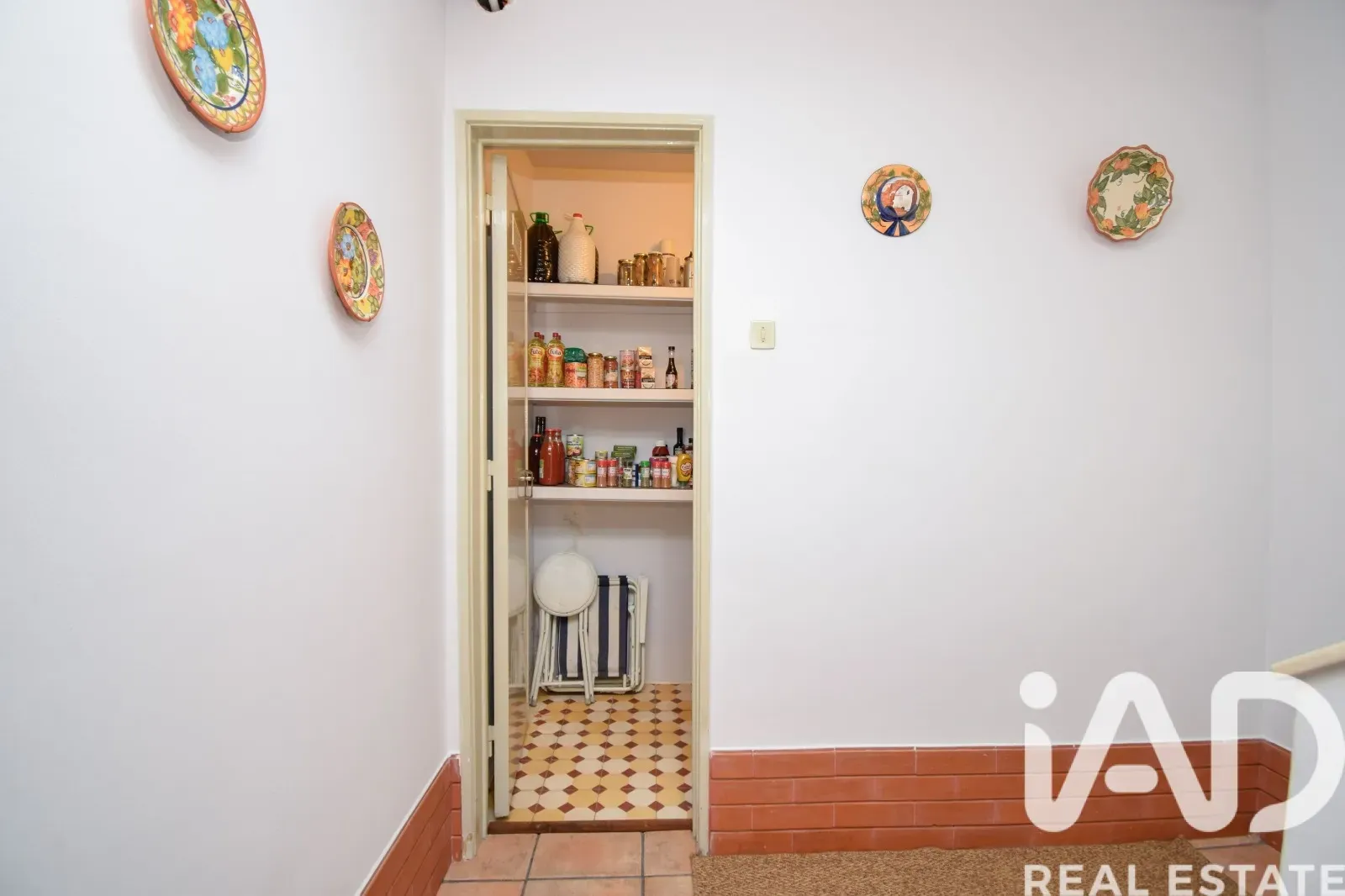 1970s Family Home with Garden and Parking in Algueirão-Mem Martins - View image 26 of 30