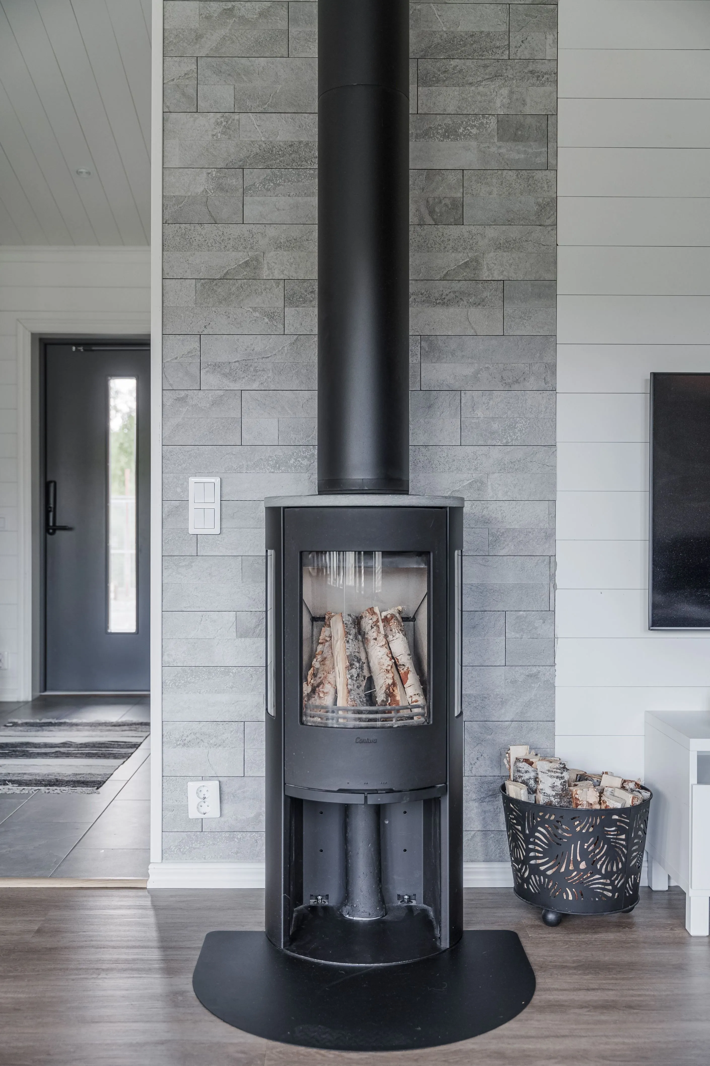 Nykyaikainen 3 makuuhuoneen huvila, jossa on laaja puutarha Bruksvallarnan maisemissa - Näytä kuva 14 / 43