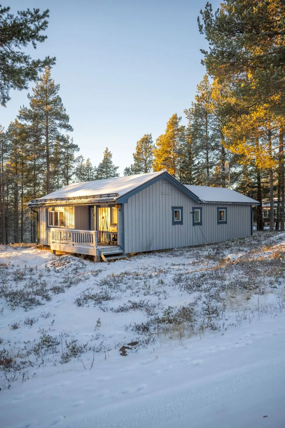 1970s Mountain Cabin with Expansive Grounds in Central Lofsdalen - View image 15 of 18