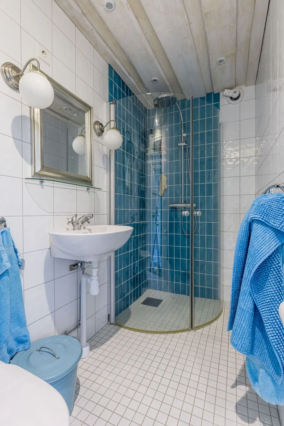 Contemporary 4-Bedroom House with Pool and Garden in Funäsdalen, Sweden - View image 17 of 25