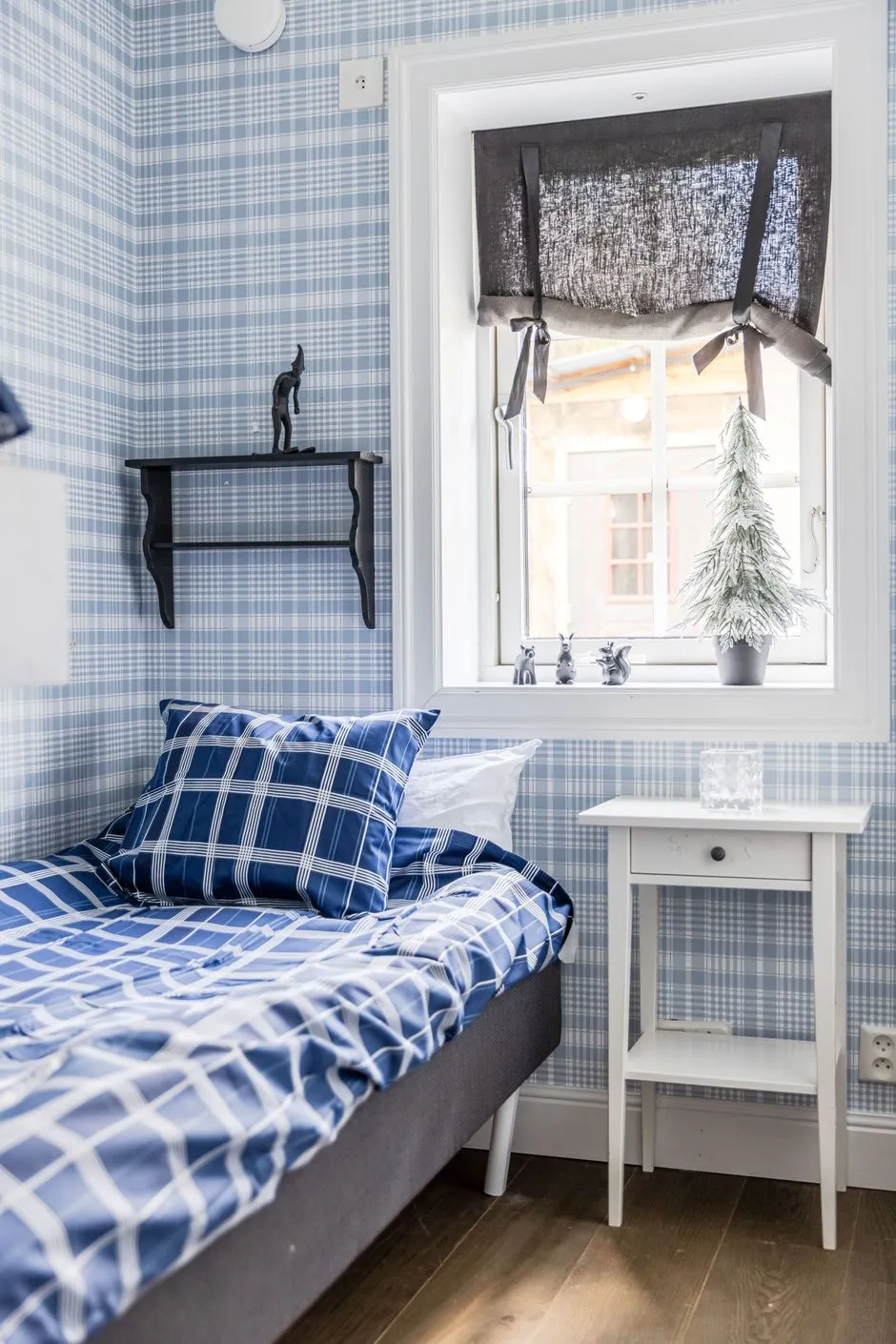 Contemporary 4-Bedroom House with Pool and Garden in Funäsdalen, Sweden - View image 19 of 25