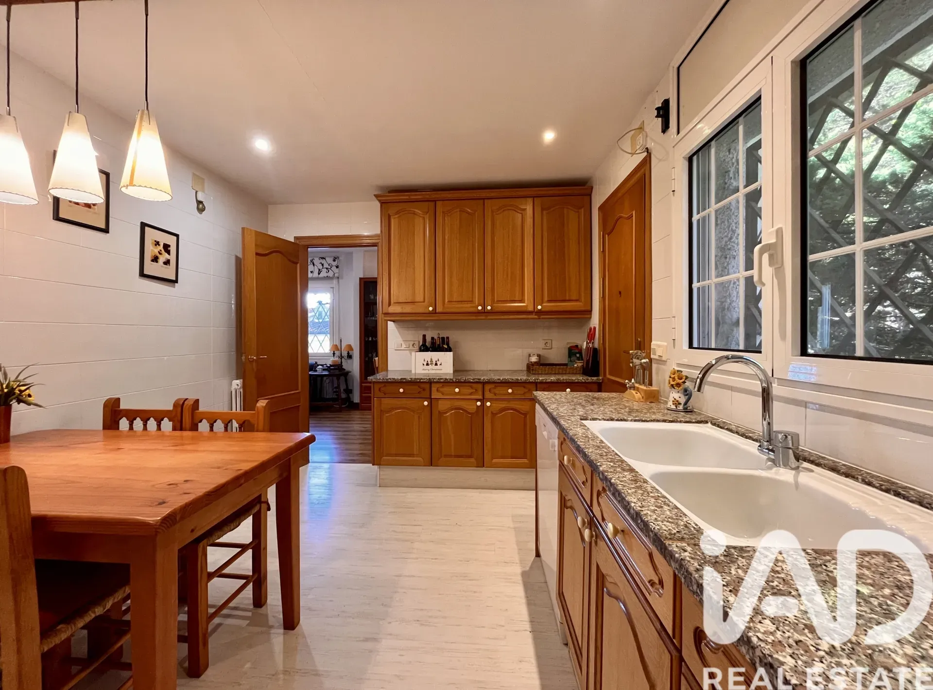 1970s Begues House with Pool and Garden Near Barcelona - View image 21 of 39