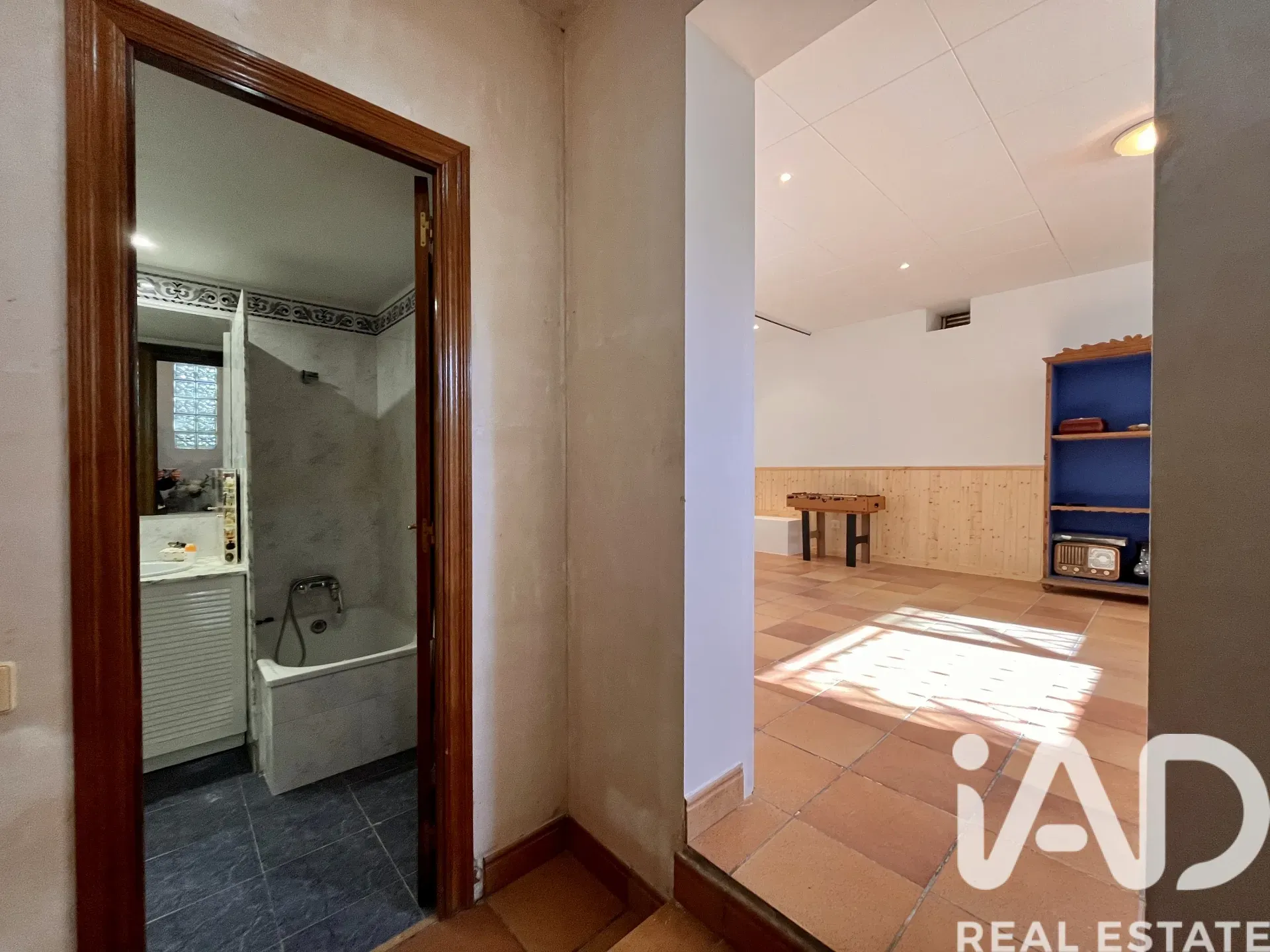 1970s Begues House with Pool and Garden Near Barcelona - View image 36 of 39