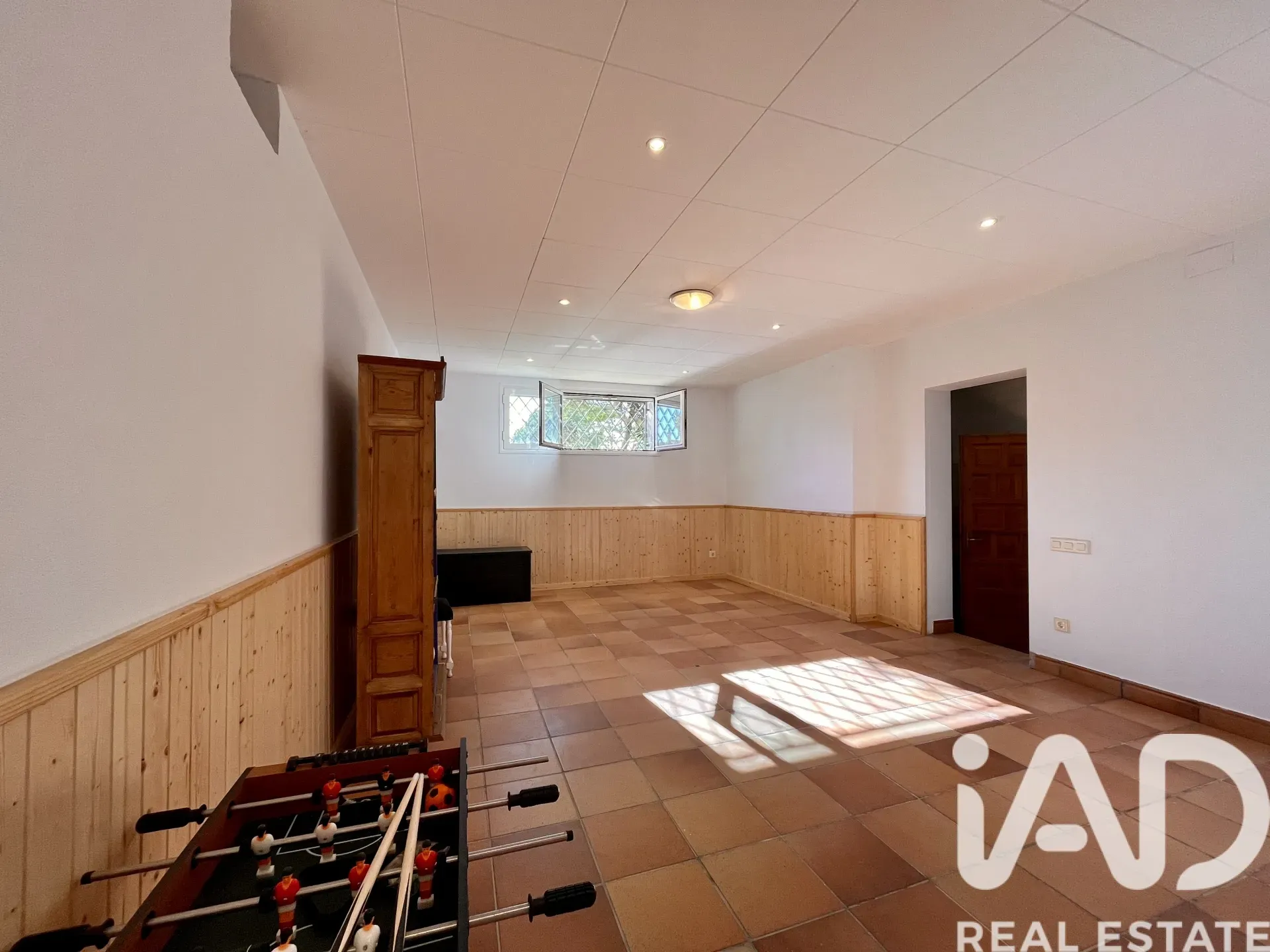 1970s Begues House with Pool and Garden Near Barcelona - View image 37 of 39