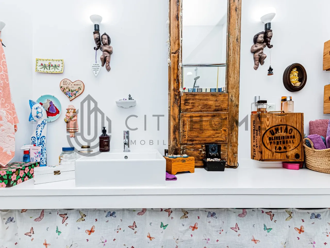 Charming 2-Bedroom House with Expansive Garden in Alcantarilha e Pêra - View image 11 of 24