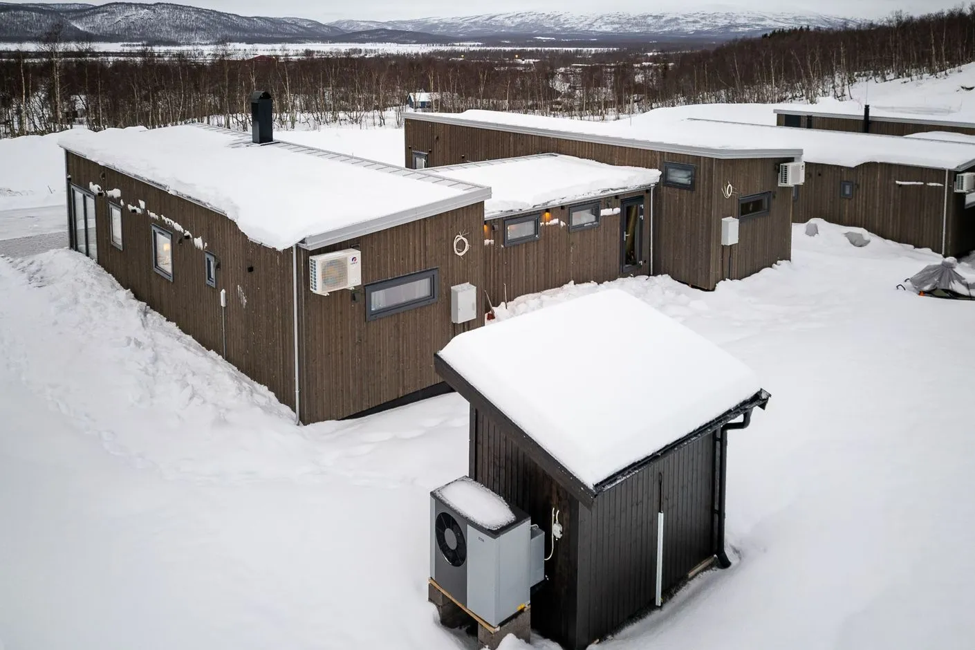 Modern Four-Bedroom House in Hemavan With Contemporary Design - View image 32 of 34