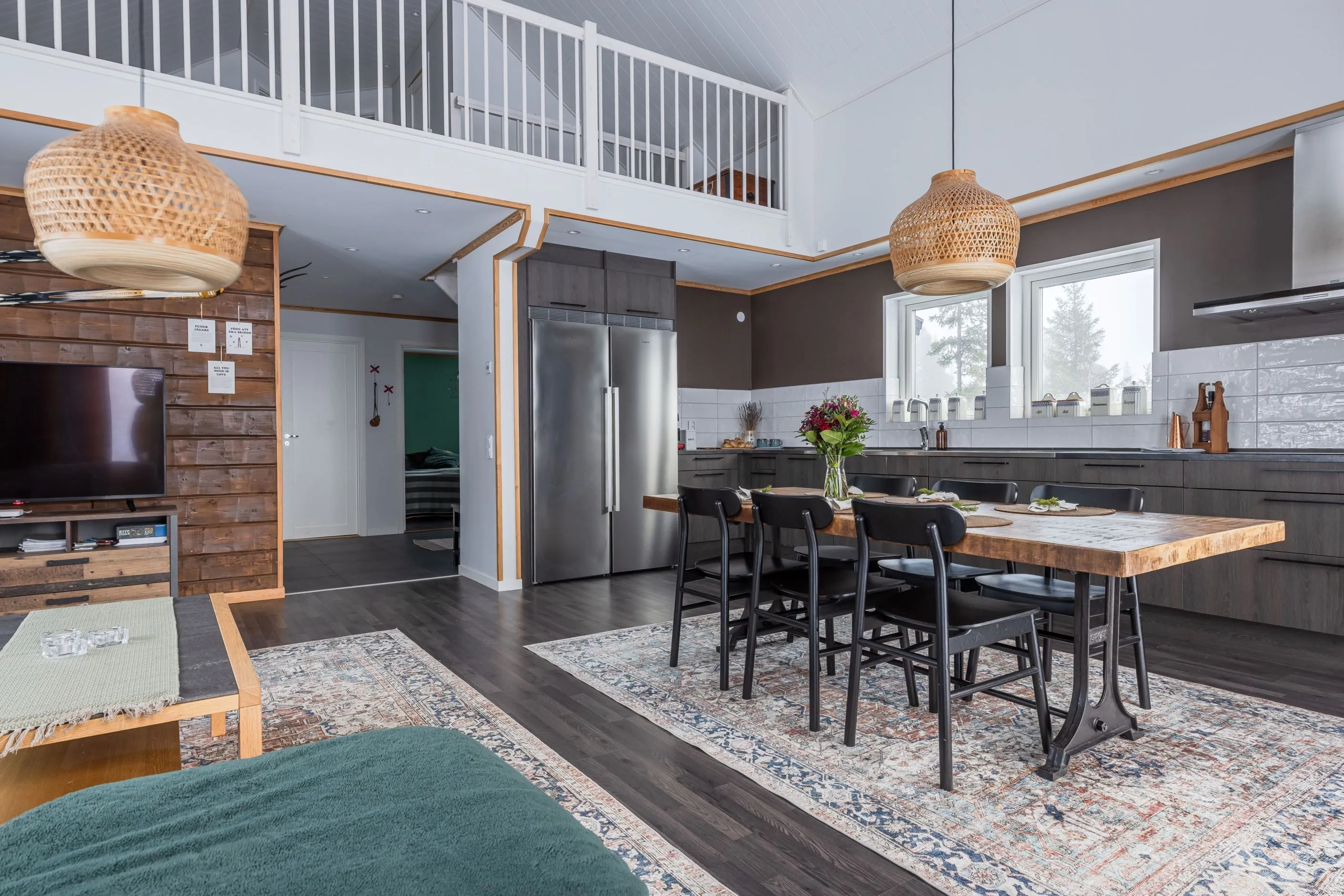 Modern 3-Bedroom Country House in Funäsdalen with Expansive Plot - View image 7 of 29
