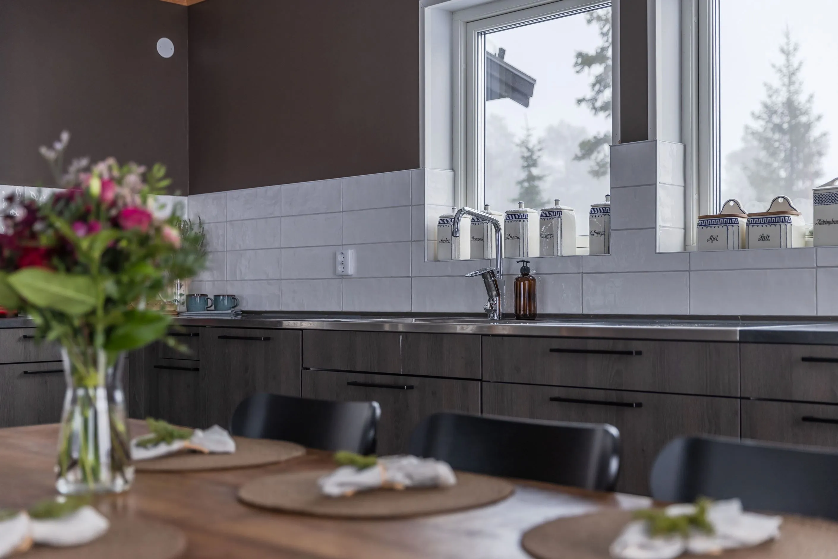 Modern 3-Bedroom Country House in Funäsdalen with Expansive Plot - View image 9 of 29