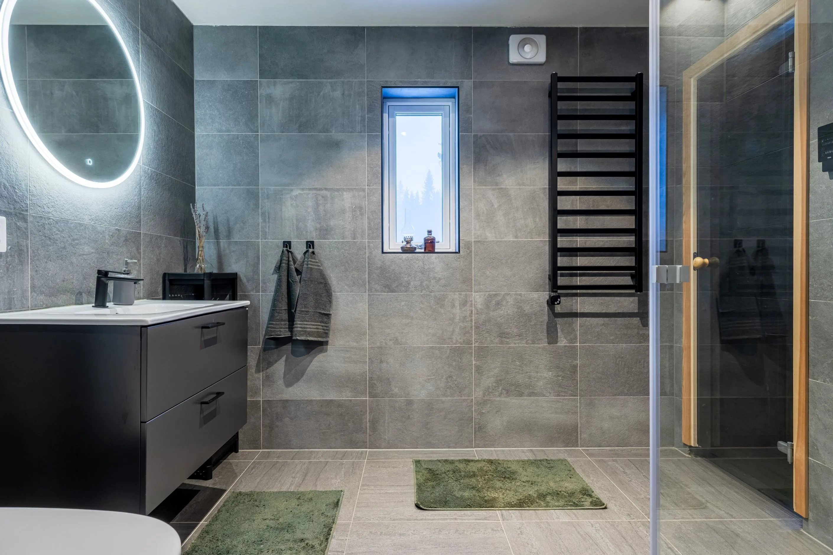 Modern 3-Bedroom Country House in Funäsdalen with Expansive Plot - View image 18 of 29