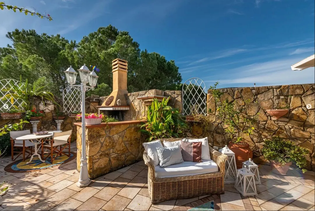 Expansive 7-Bedroom Residence with Balconies in Scenic South Sardinia - Image 1