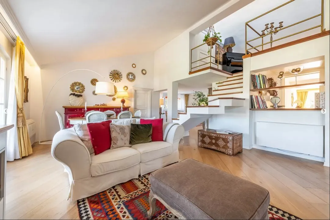 Expansive 7-Bedroom Residence with Balconies in Scenic South Sardinia - View image 16 of 48