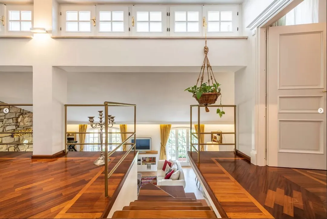 Expansive 7-Bedroom Residence with Balconies in Scenic South Sardinia - View image 26 of 48