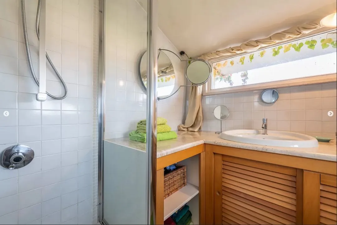 Expansive 7-Bedroom Residence with Balconies in Scenic South Sardinia - View image 41 of 48