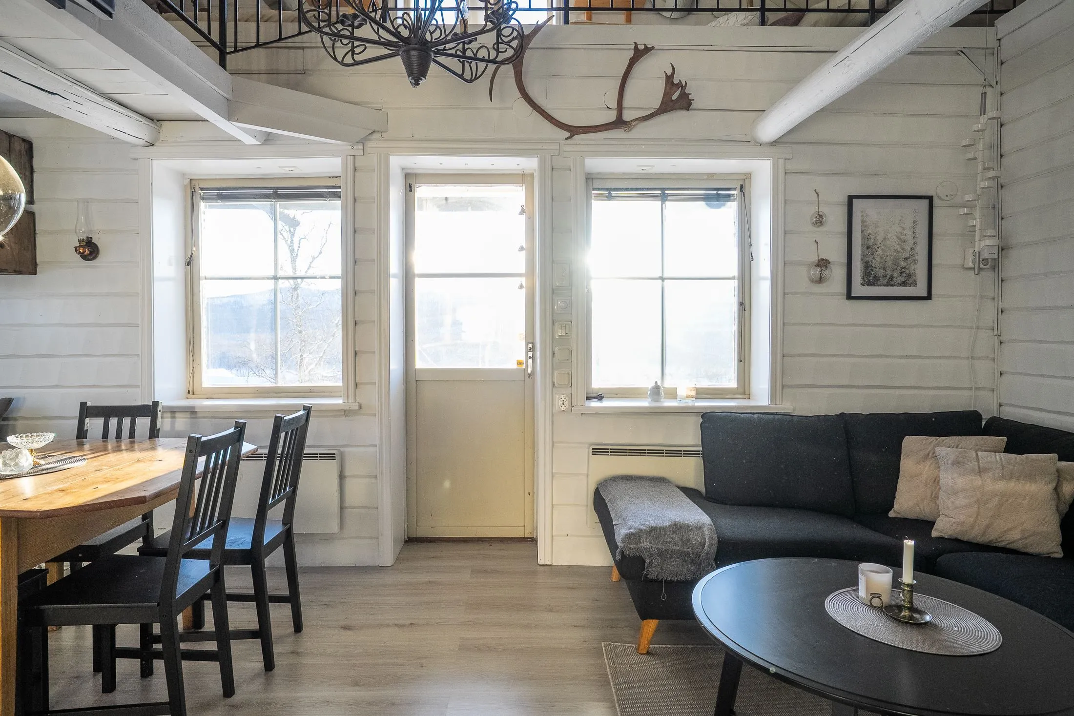 Scandinavian Villa with Expansive Garden in Tärnaby's Alpine Setting - View image 11 of 41