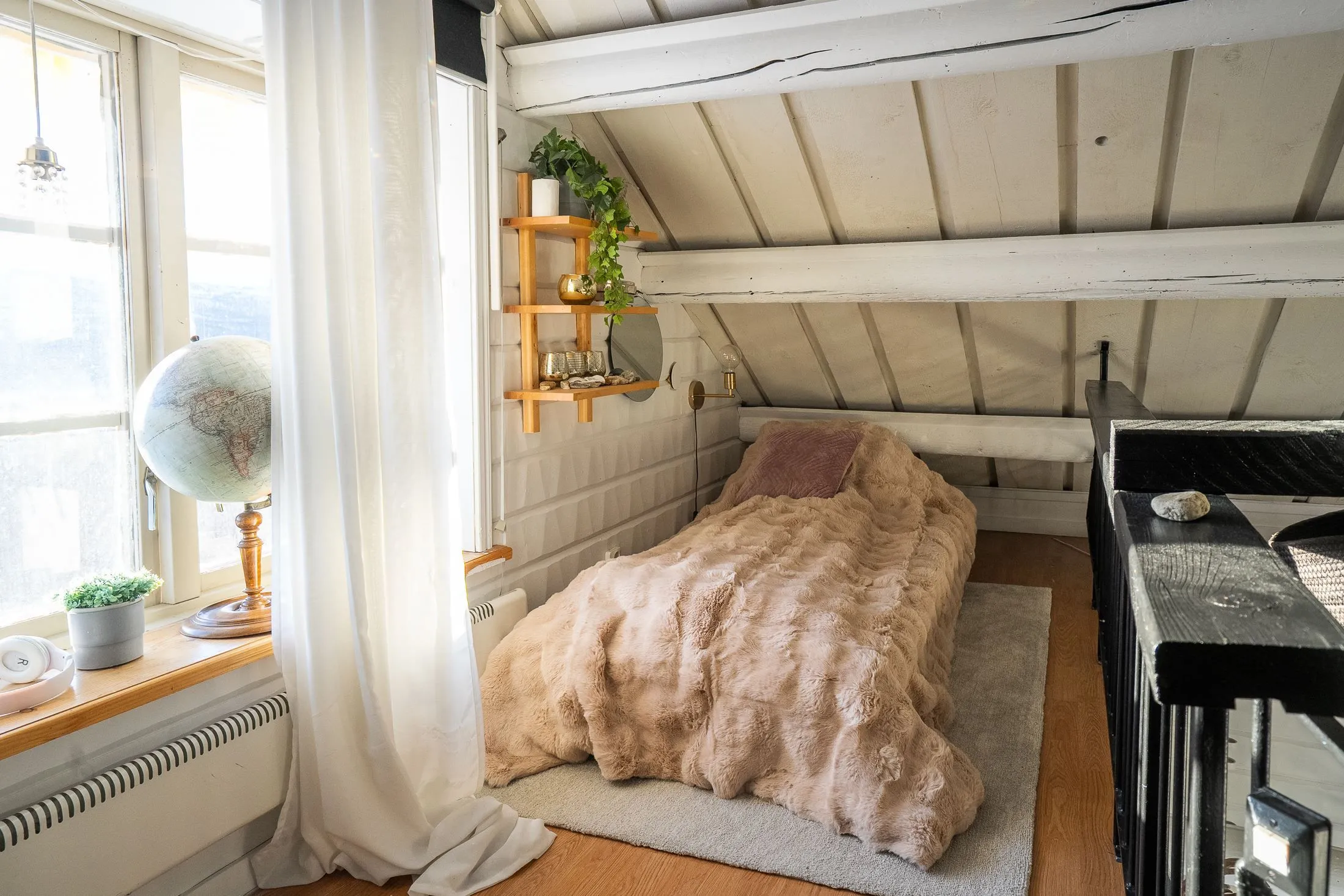 Scandinavian Villa with Expansive Garden in Tärnaby's Alpine Setting - View image 20 of 41