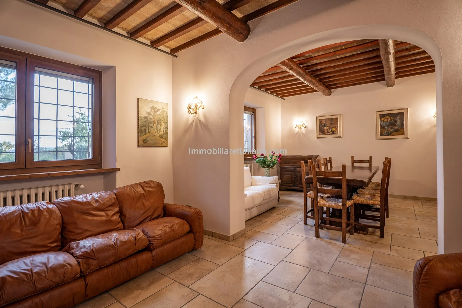 Tuscan Country House with Barn Conversion Potential near Anghiari - View image 42 of 73