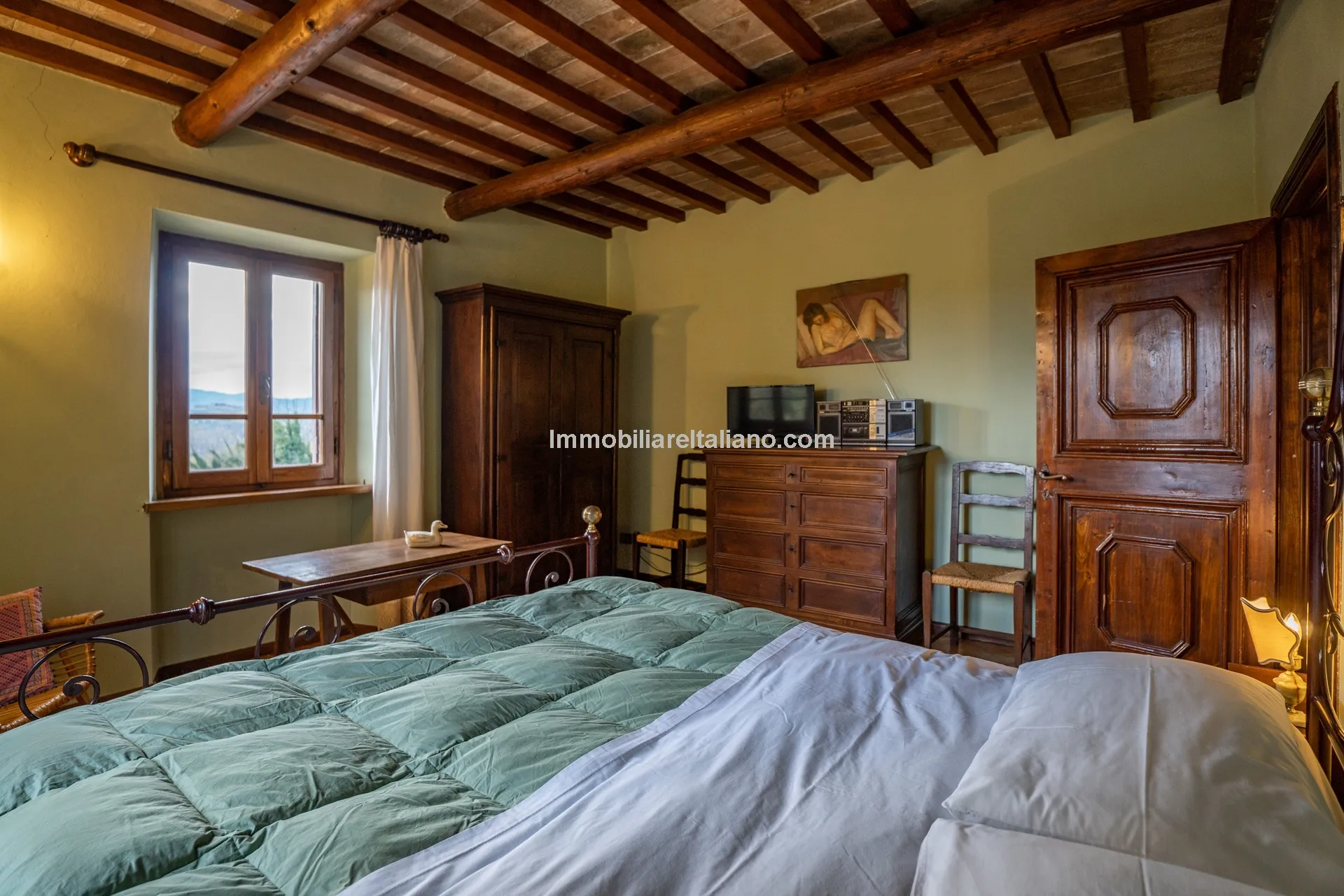 Tuscan Country House with Barn Conversion Potential near Anghiari - View image 63 of 73