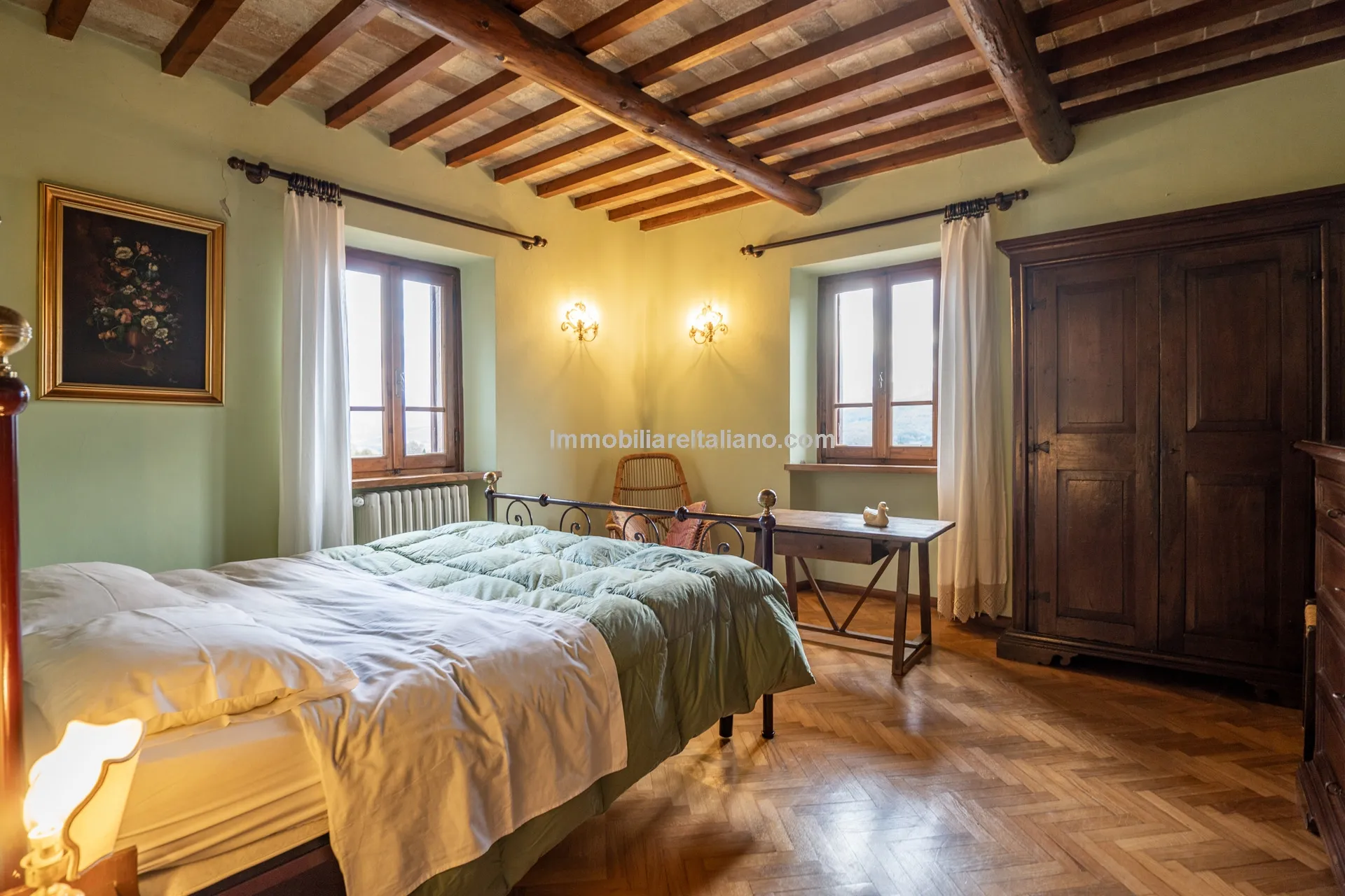 Tuscan Country House with Barn Conversion Potential near Anghiari - View image 64 of 73