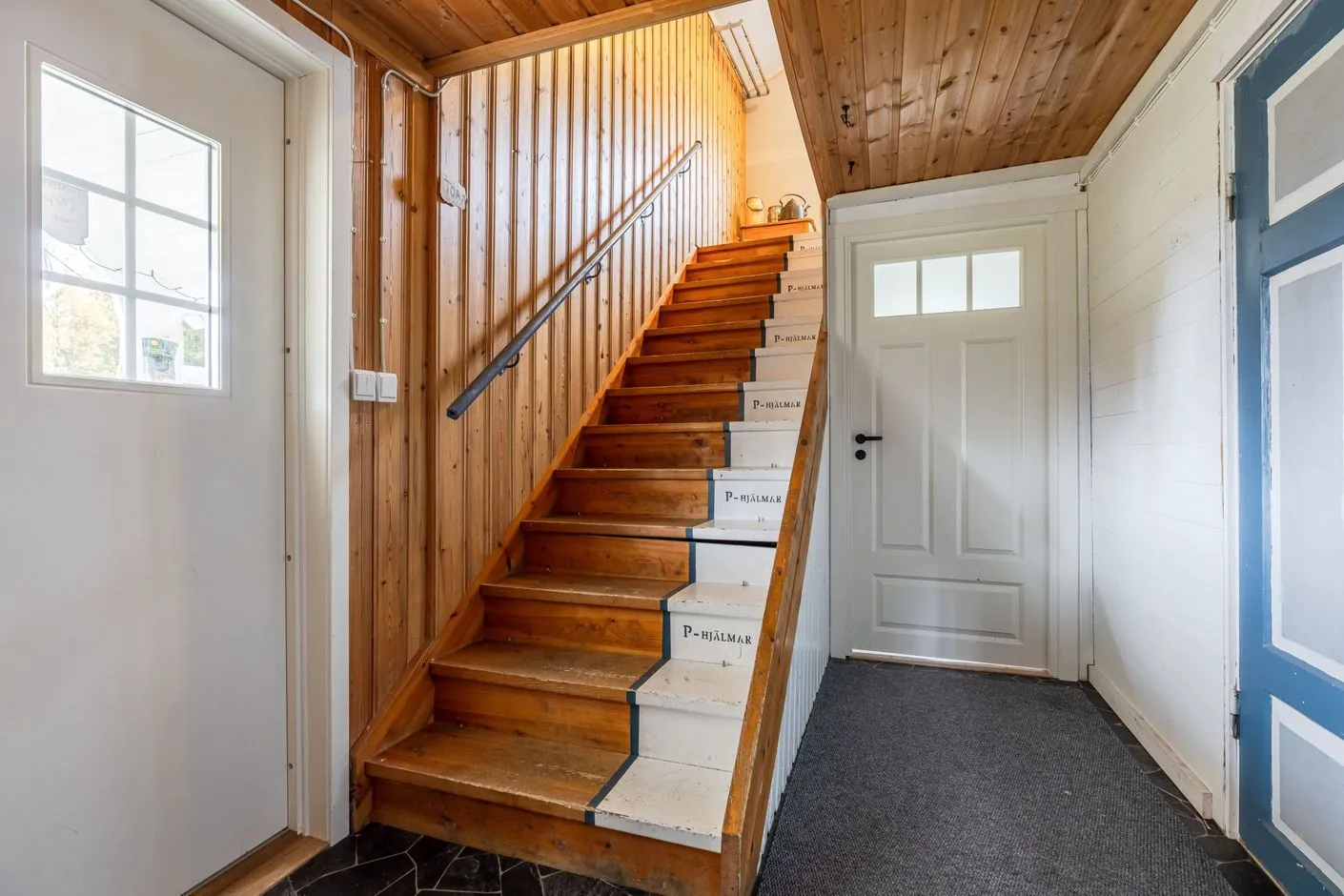 1990s Swedish Cabin with Business Potential in Scenic Härjedalen - View image 19 of 58