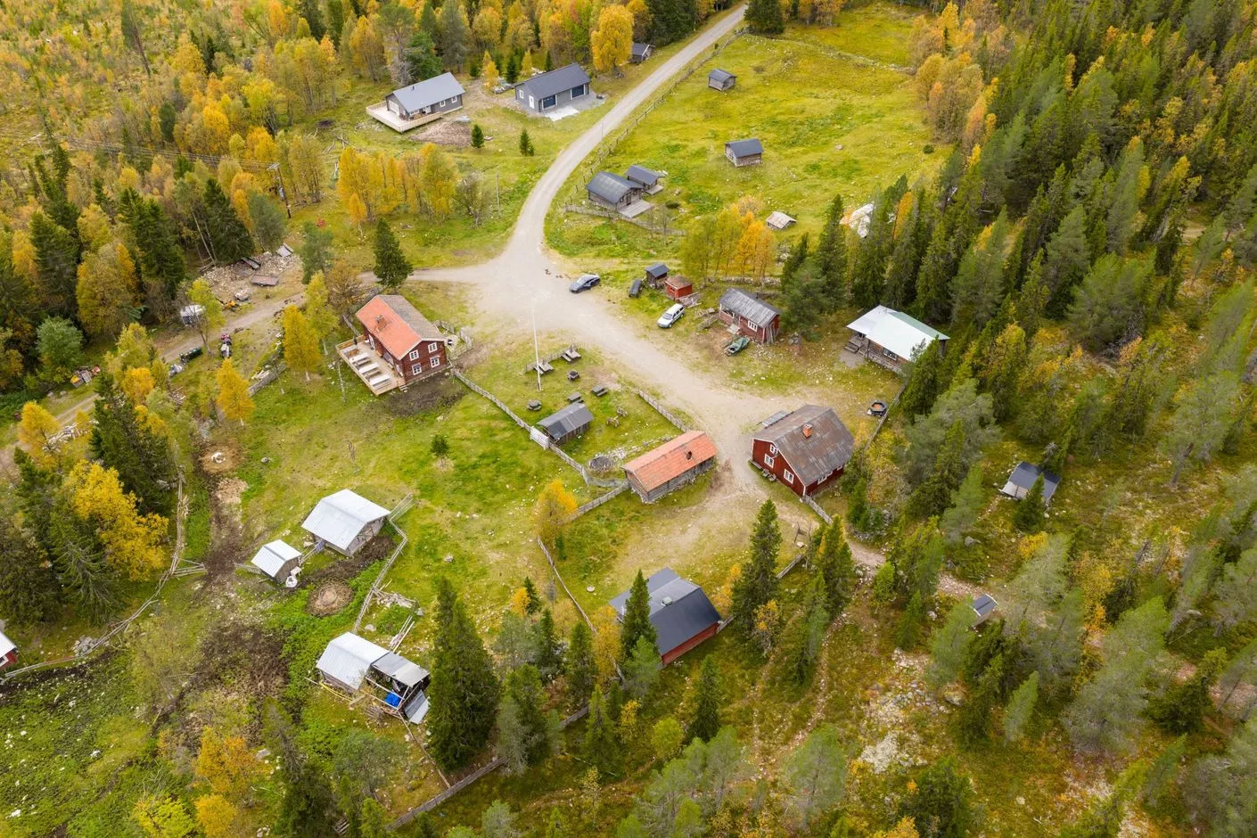1990s Swedish Cabin with Business Potential in Scenic Härjedalen - View image 27 of 58