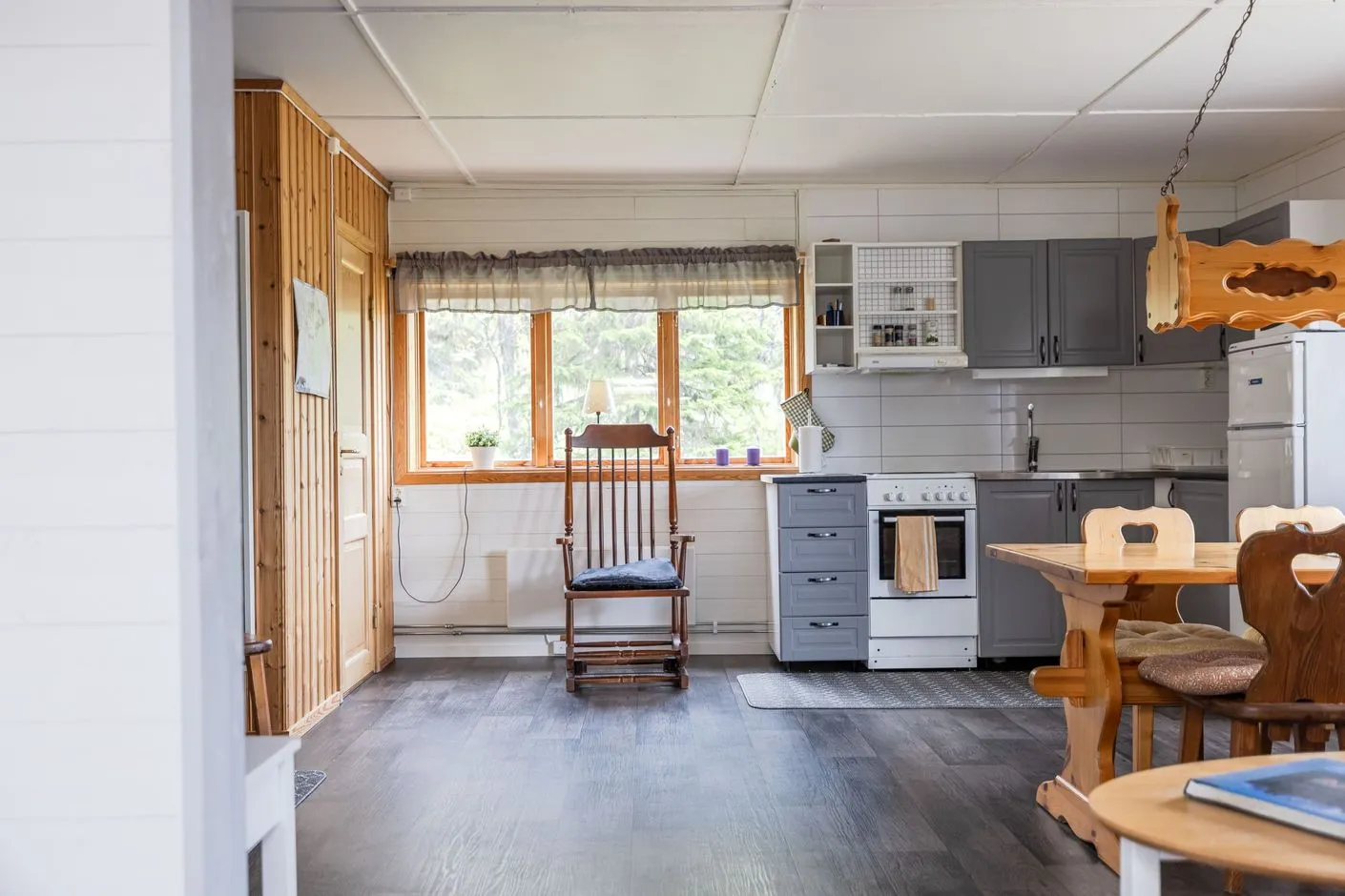 1990s Swedish Cabin with Business Potential in Scenic Härjedalen - View image 41 of 58