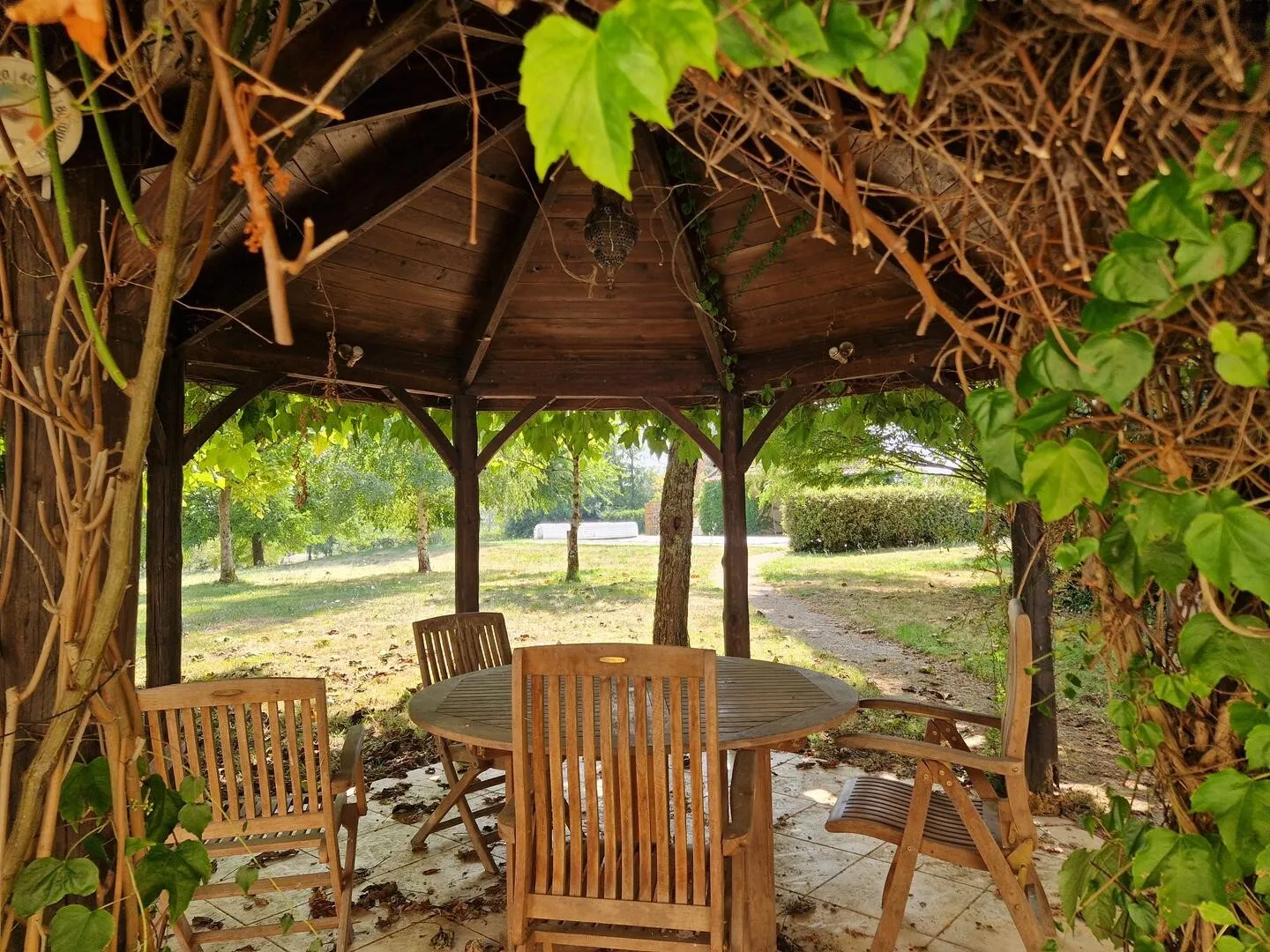 Historic 5-Bedroom Stone House with Pool and Acreage in Le Bugue - View image 10 of 39