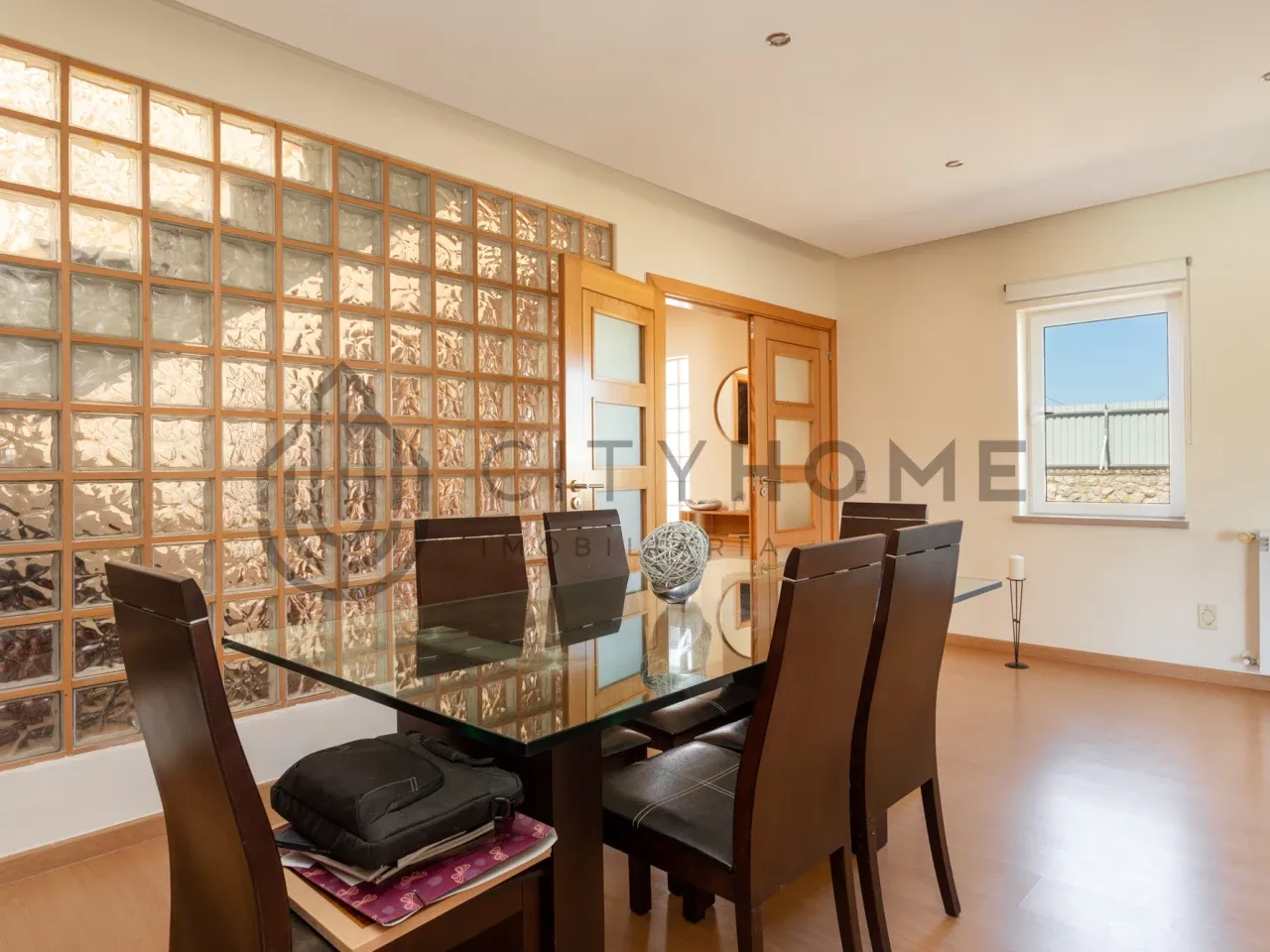 Spacious 3-Bedroom House with Pool and Expansive Garden in Silves, Algarve - View image 8 of 59