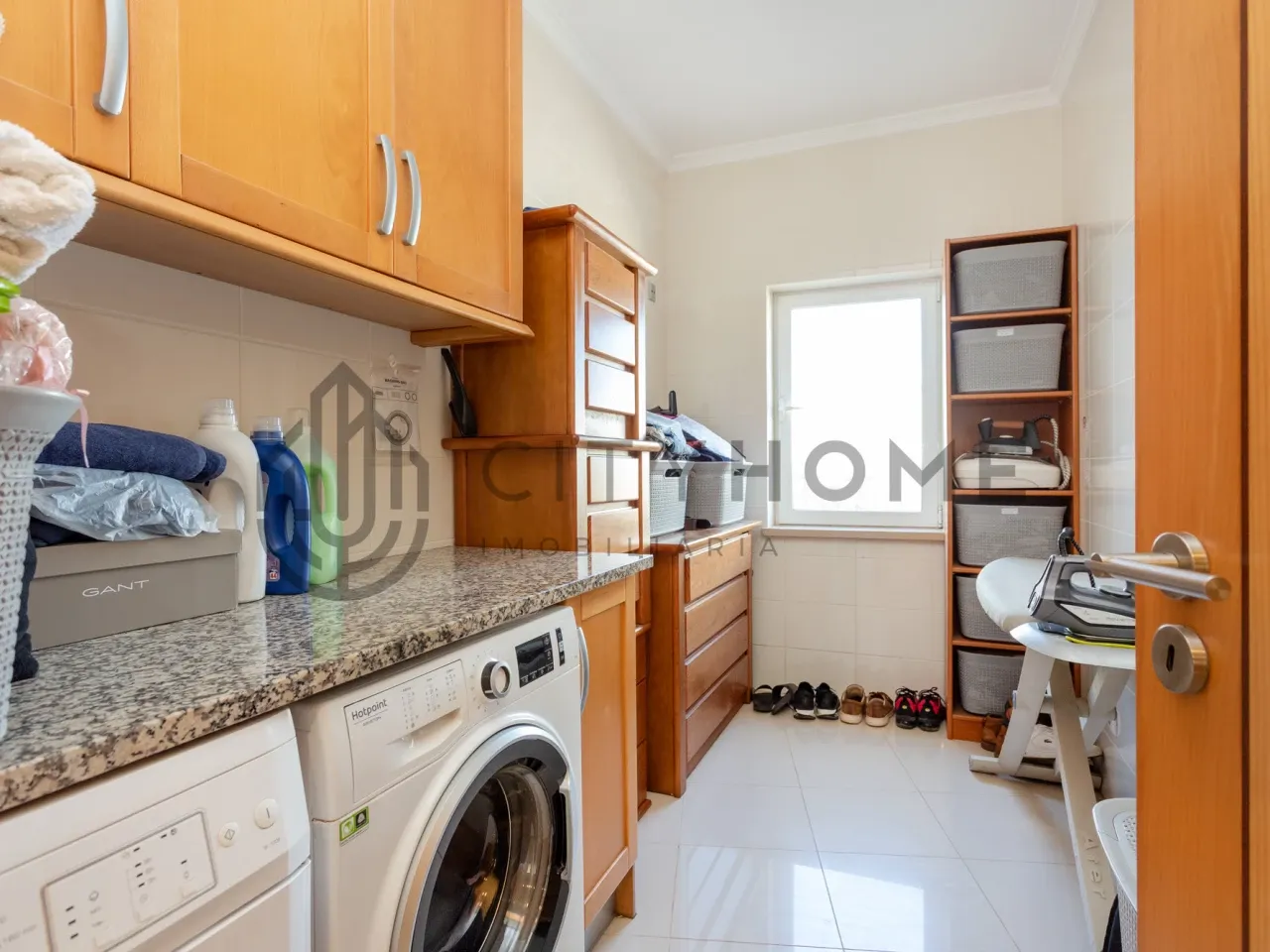 Spacious 3-Bedroom House with Pool and Expansive Garden in Silves, Algarve - View image 13 of 59