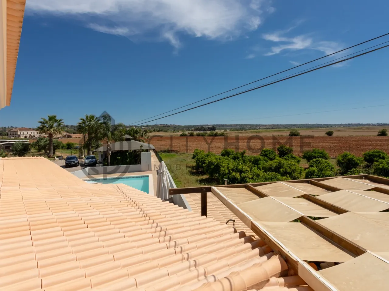 Spacious 3-Bedroom House with Pool and Expansive Garden in Silves, Algarve - View image 20 of 59