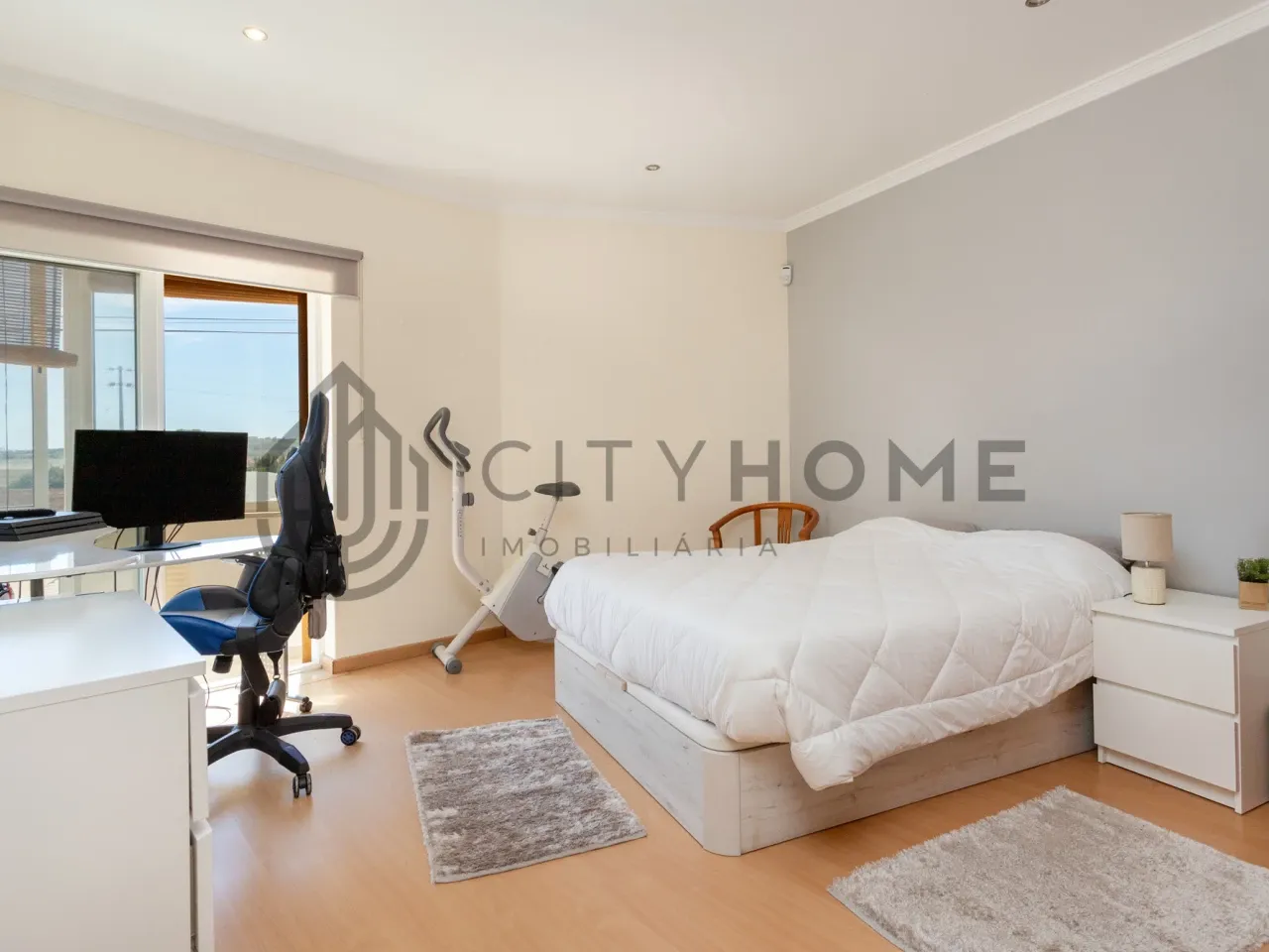 Spacious 3-Bedroom House with Pool and Expansive Garden in Silves, Algarve - View image 24 of 59