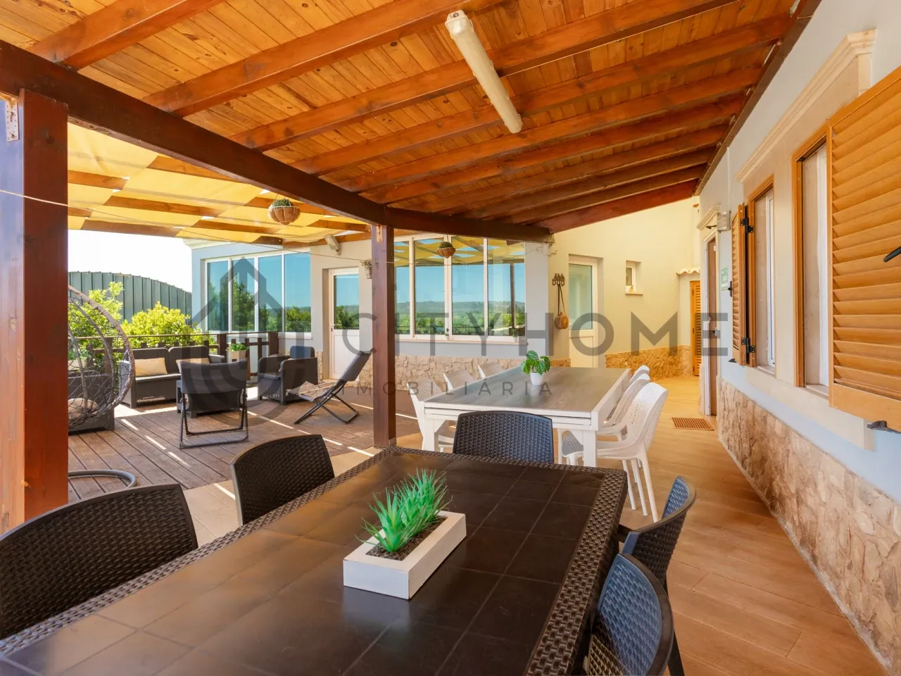 Spacious 3-Bedroom House with Pool and Expansive Garden in Silves, Algarve - View image 44 of 59