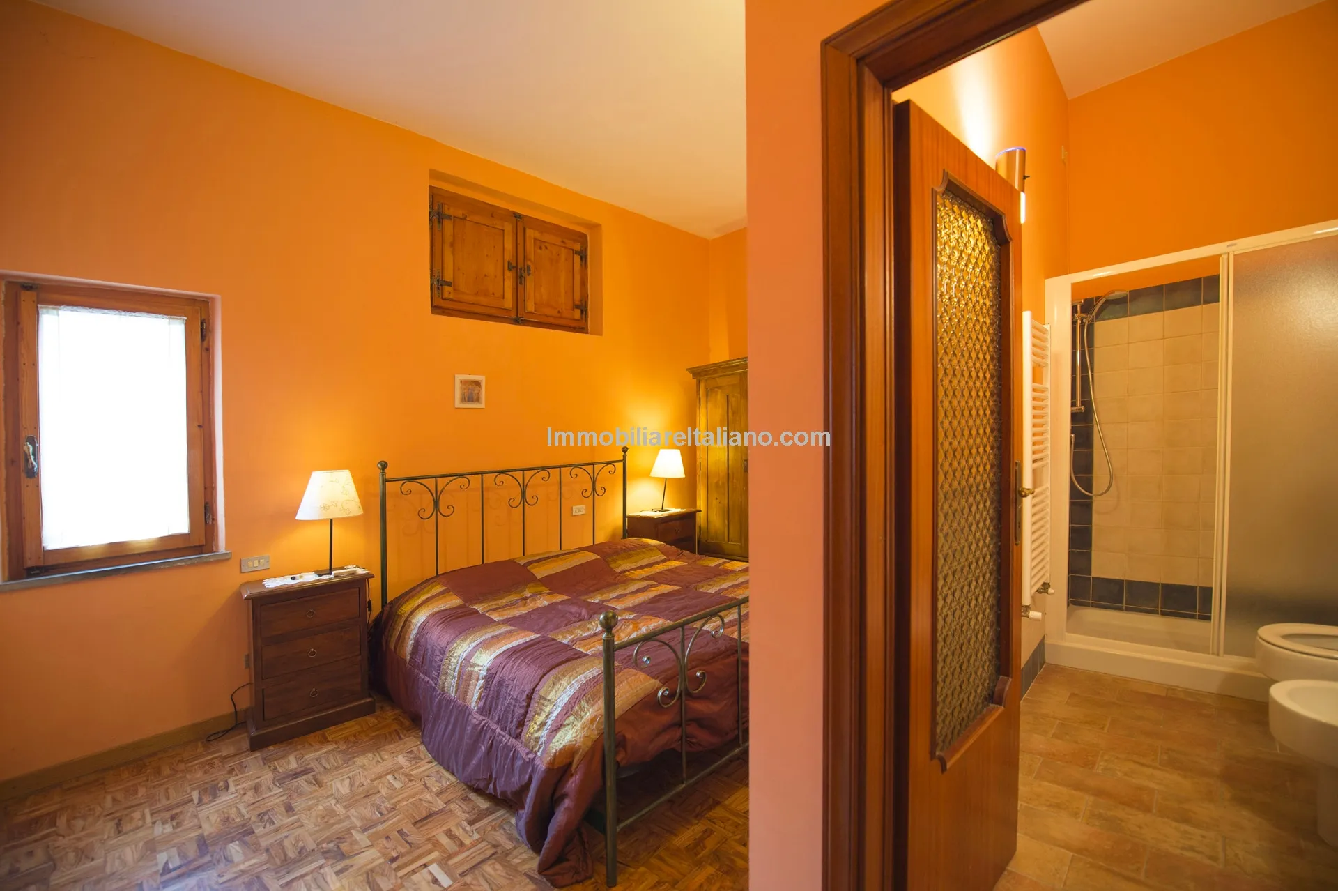Historic 5-Bedroom Townhouse with B&B Licence in Sansepolcro, Tuscany - View image 29 of 36