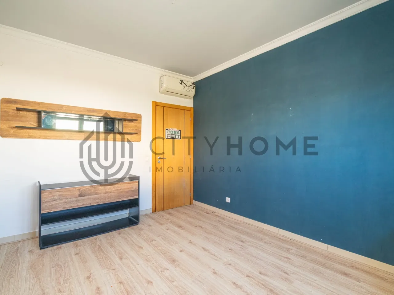 Contemporary Three-Bedroom House with Garden and Balcony in Portimão - View image 14 of 48