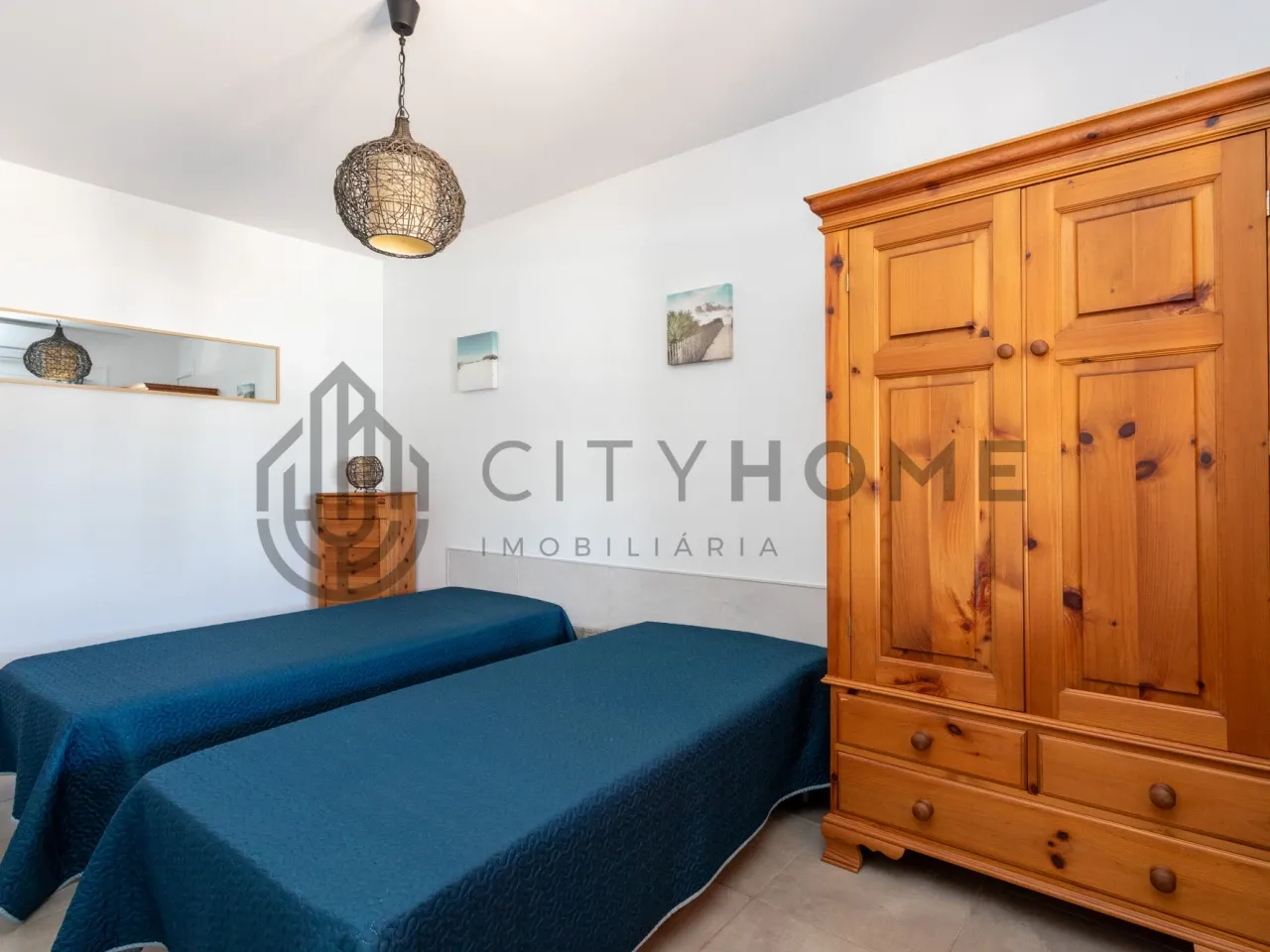 Expansive 7-Bedroom Villa with Pool and Garden in Albufeira, Portugal - View image 54 of 67