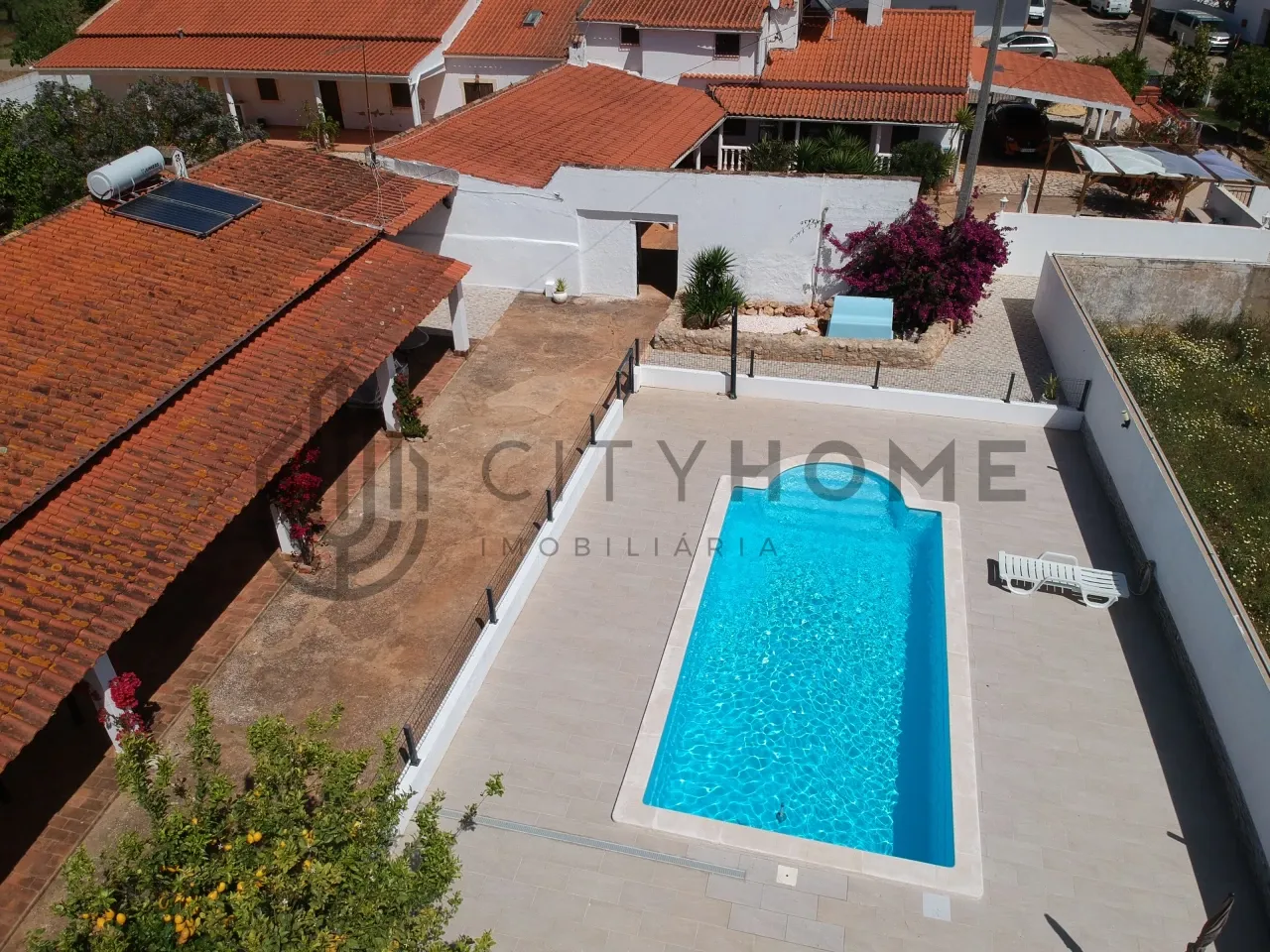 Expansive 7-Bedroom Villa with Pool and Garden in Albufeira, Portugal - View image 58 of 67