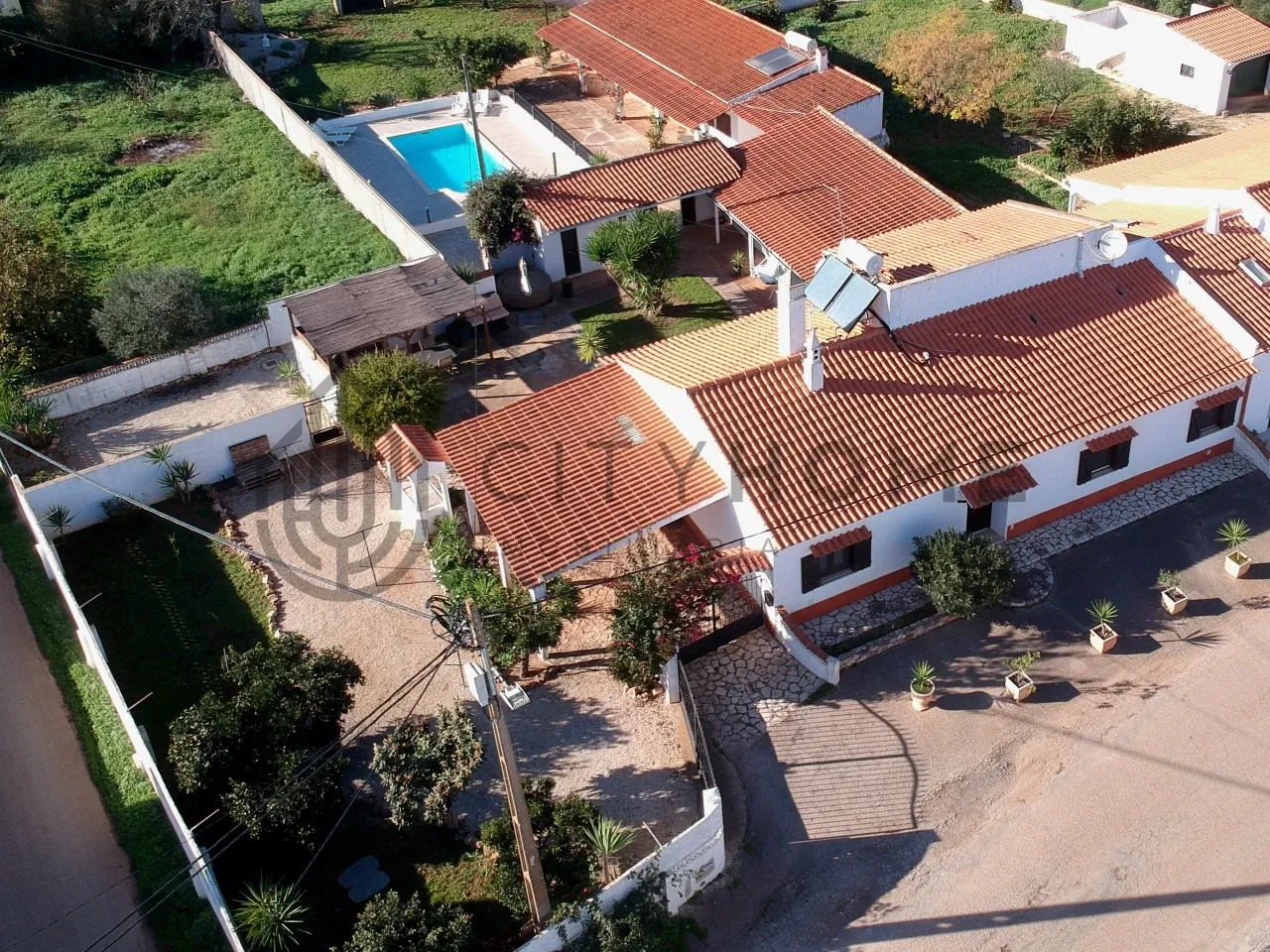 Expansive 7-Bedroom Villa with Pool and Garden in Albufeira, Portugal - View image 60 of 67