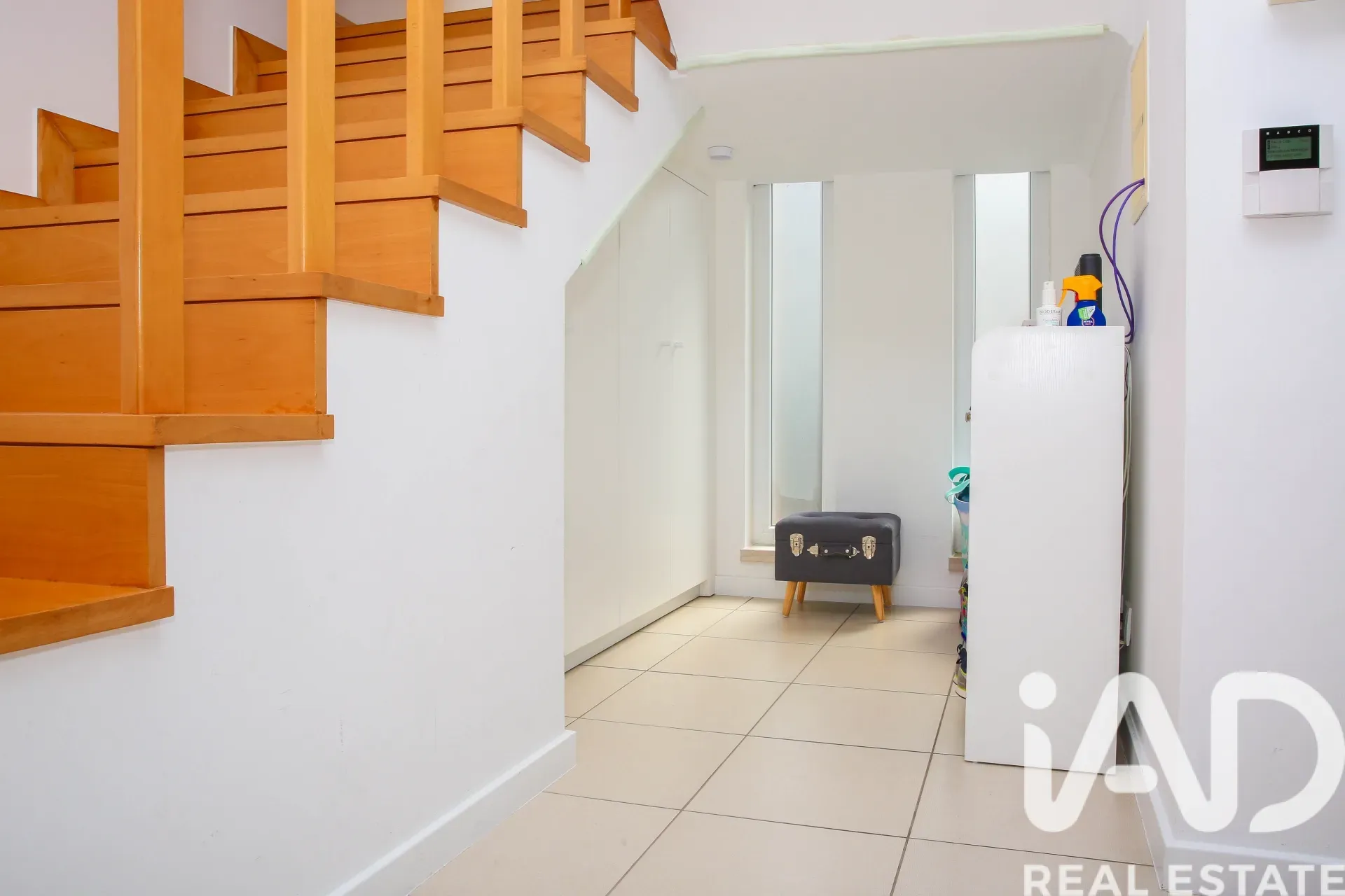 Contemporary 3-Bedroom House with Pool and Terrace in Coastal Lourinhã - View image 13 of 27