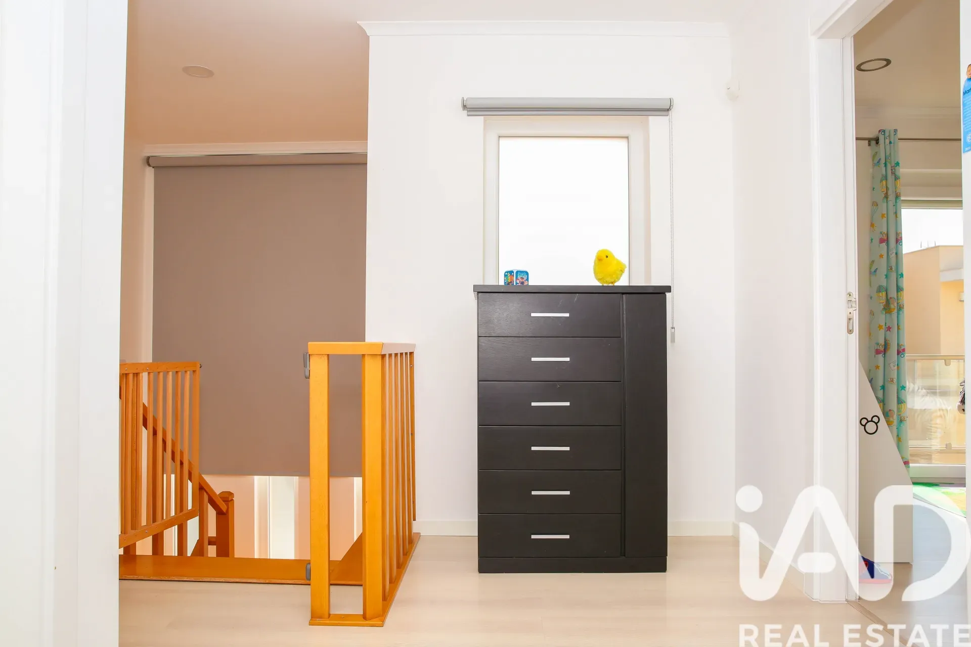 Contemporary 3-Bedroom House with Pool and Terrace in Coastal Lourinhã - View image 15 of 27