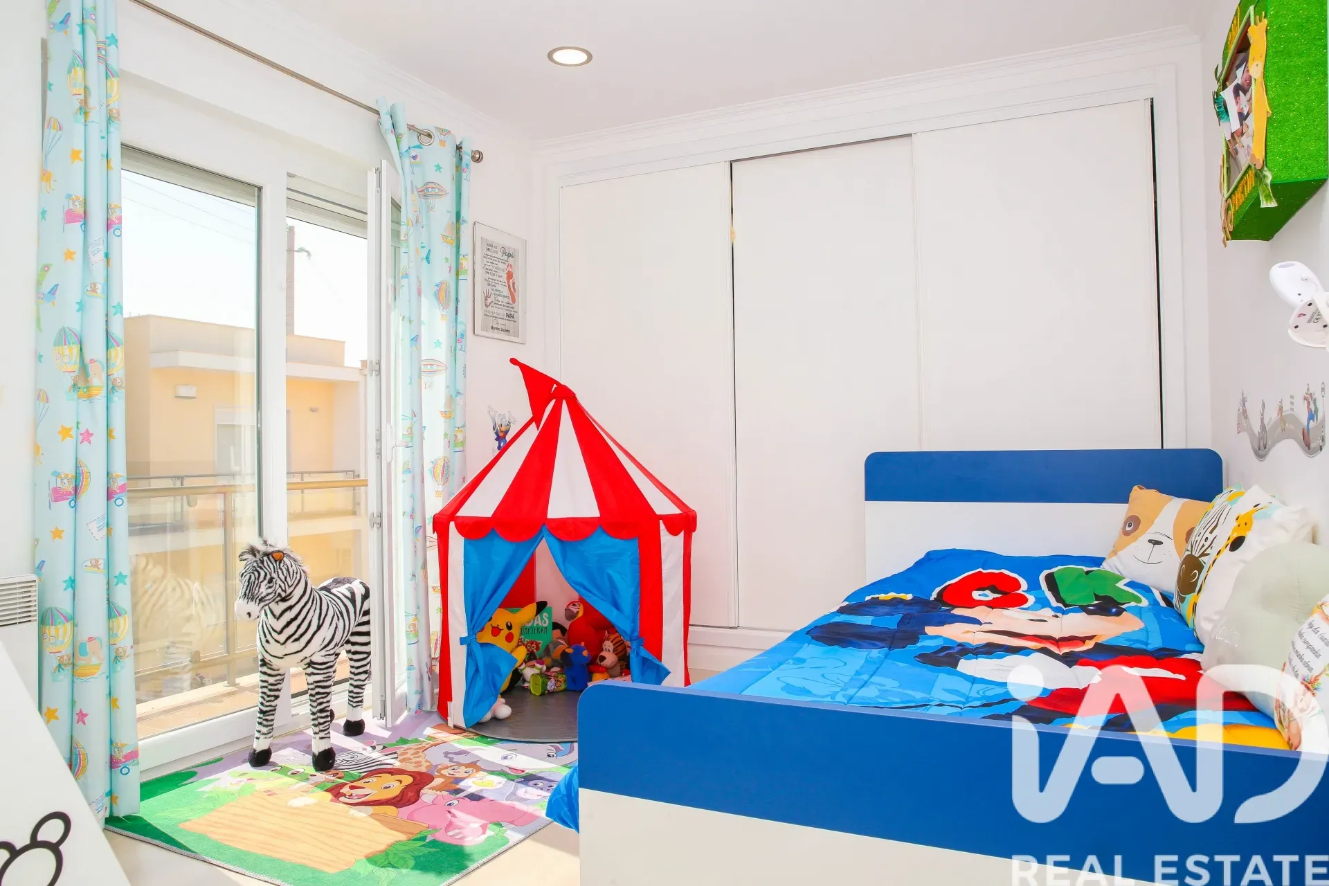 Contemporary 3-Bedroom House with Pool and Terrace in Coastal Lourinhã - View image 19 of 27