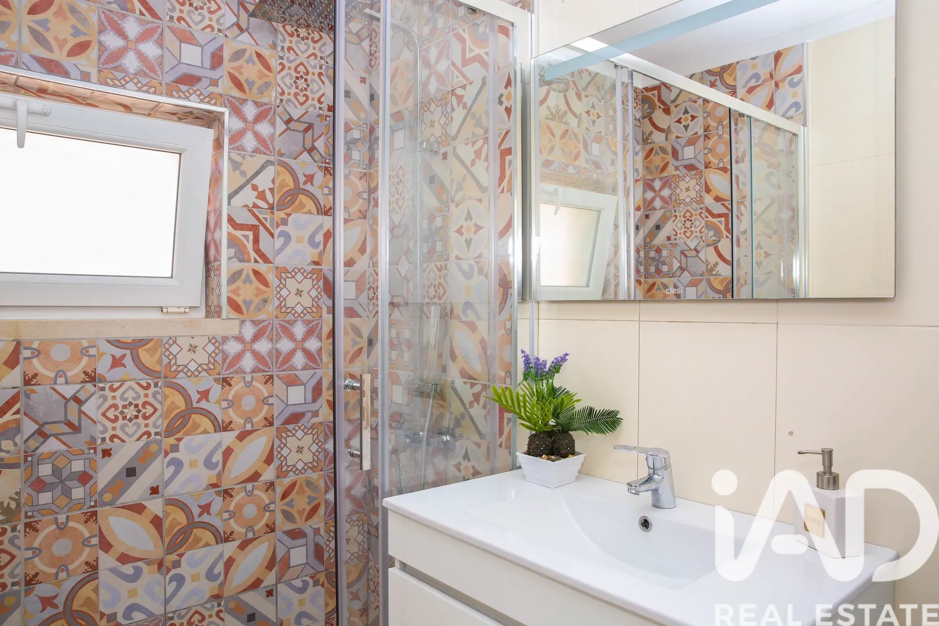 Contemporary 3-Bedroom House with Pool and Terrace in Coastal Lourinhã - View image 21 of 27