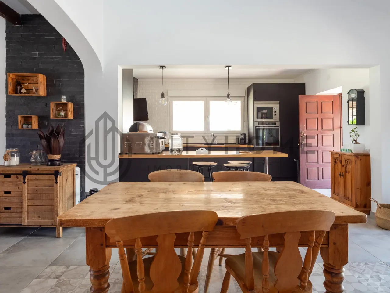 Spacious Five-Bedroom House with Garden in Scenic Paderne, Albufeira - View image 9 of 37